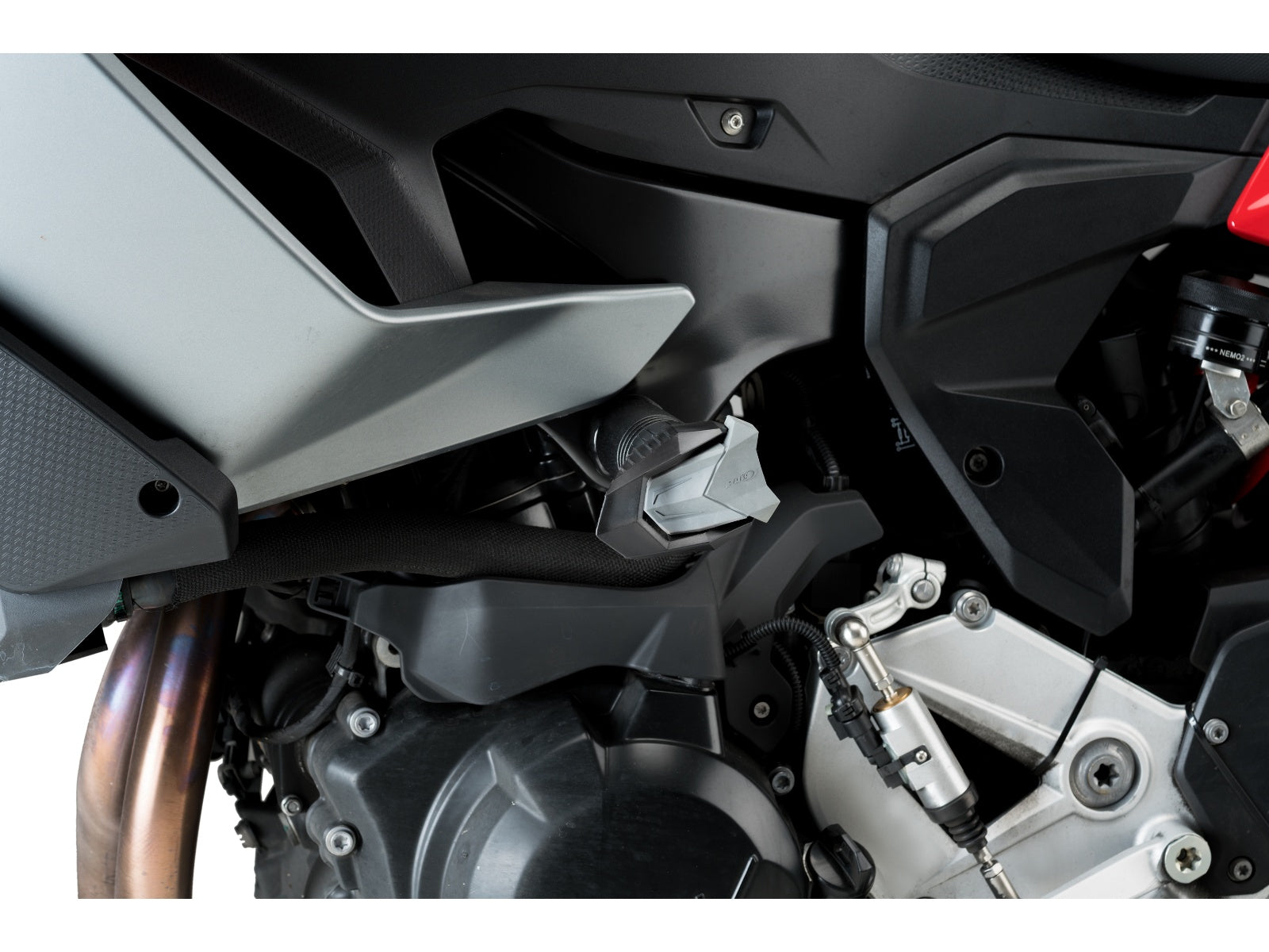 Puig R19 Frame Sliders In Black for BMW F900 XR (20-25)