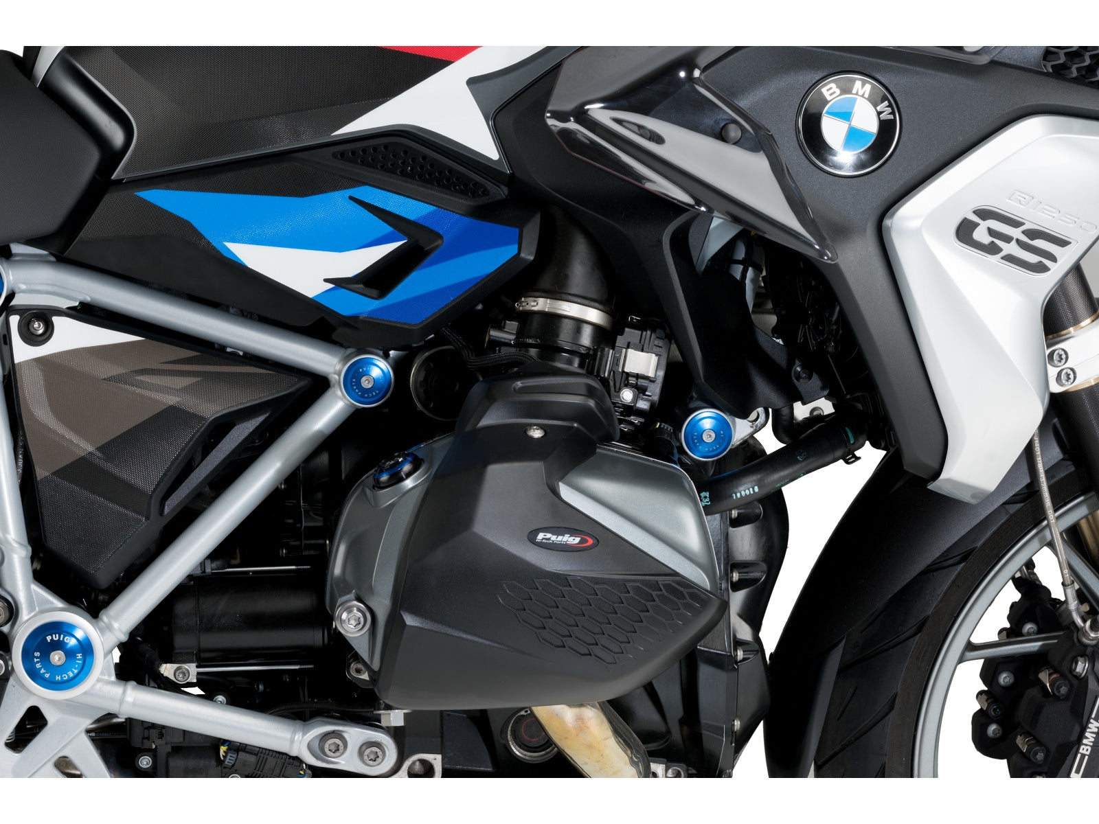 Puig Engine Cover In Black for BMW R1250 R (21-25)