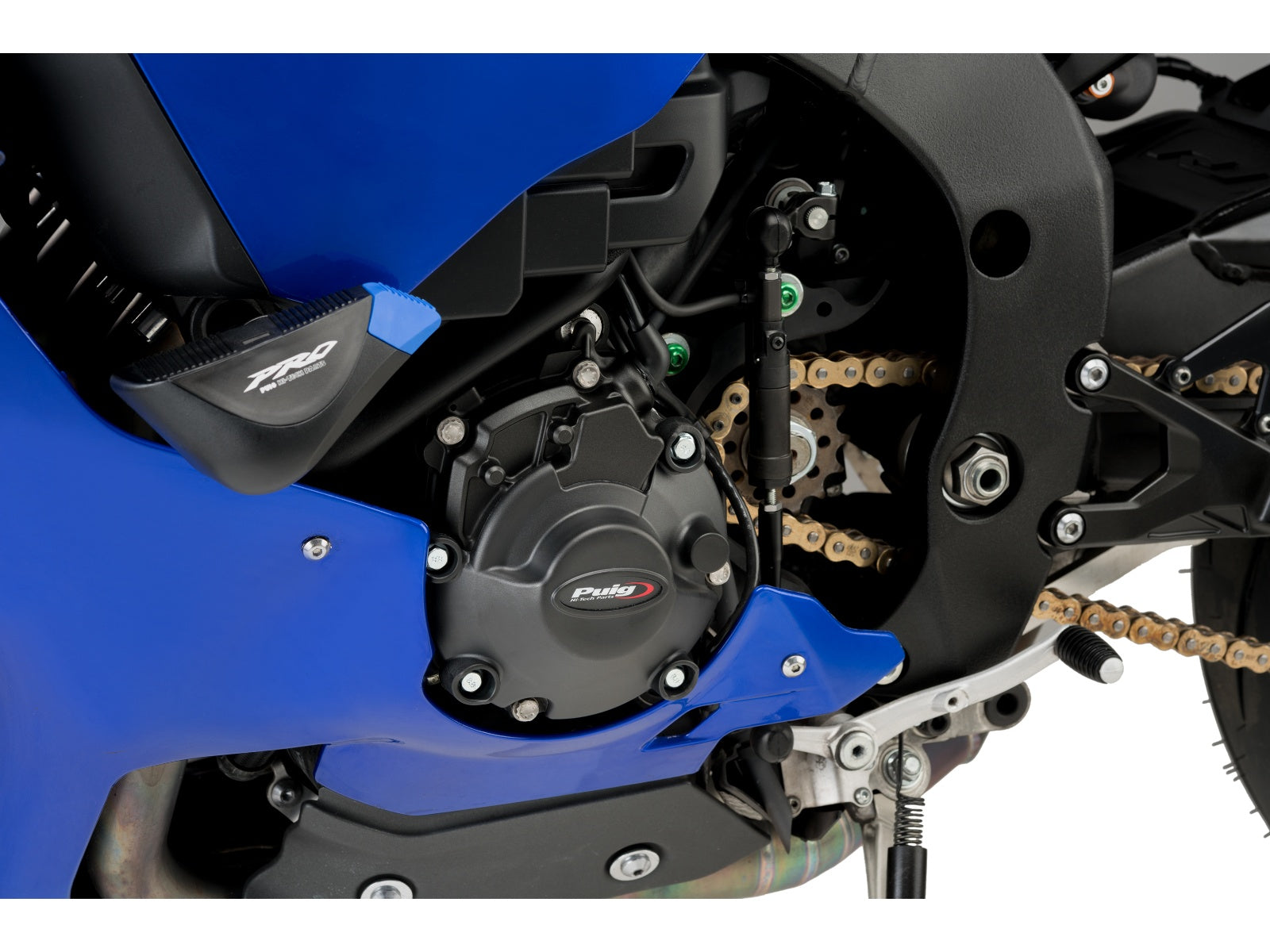 Puig Track Engine Cover In Black for Yamaha YZF R1 (15-24)
