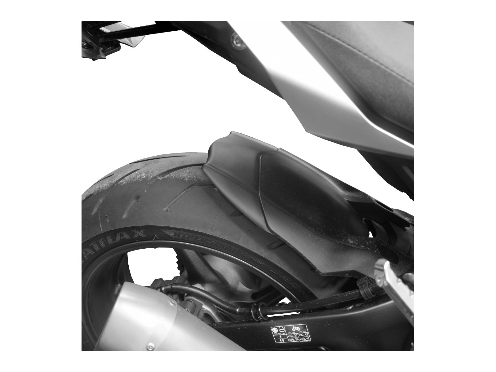 Puig Rear Mudguard Extender In Matt Black for Yamaha Niken GT (19-22)