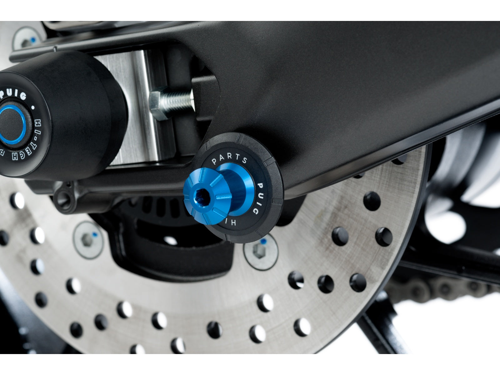 Puig Pro Spool Sliders In Black for Yamaha Tracer 900 GT (18-20)