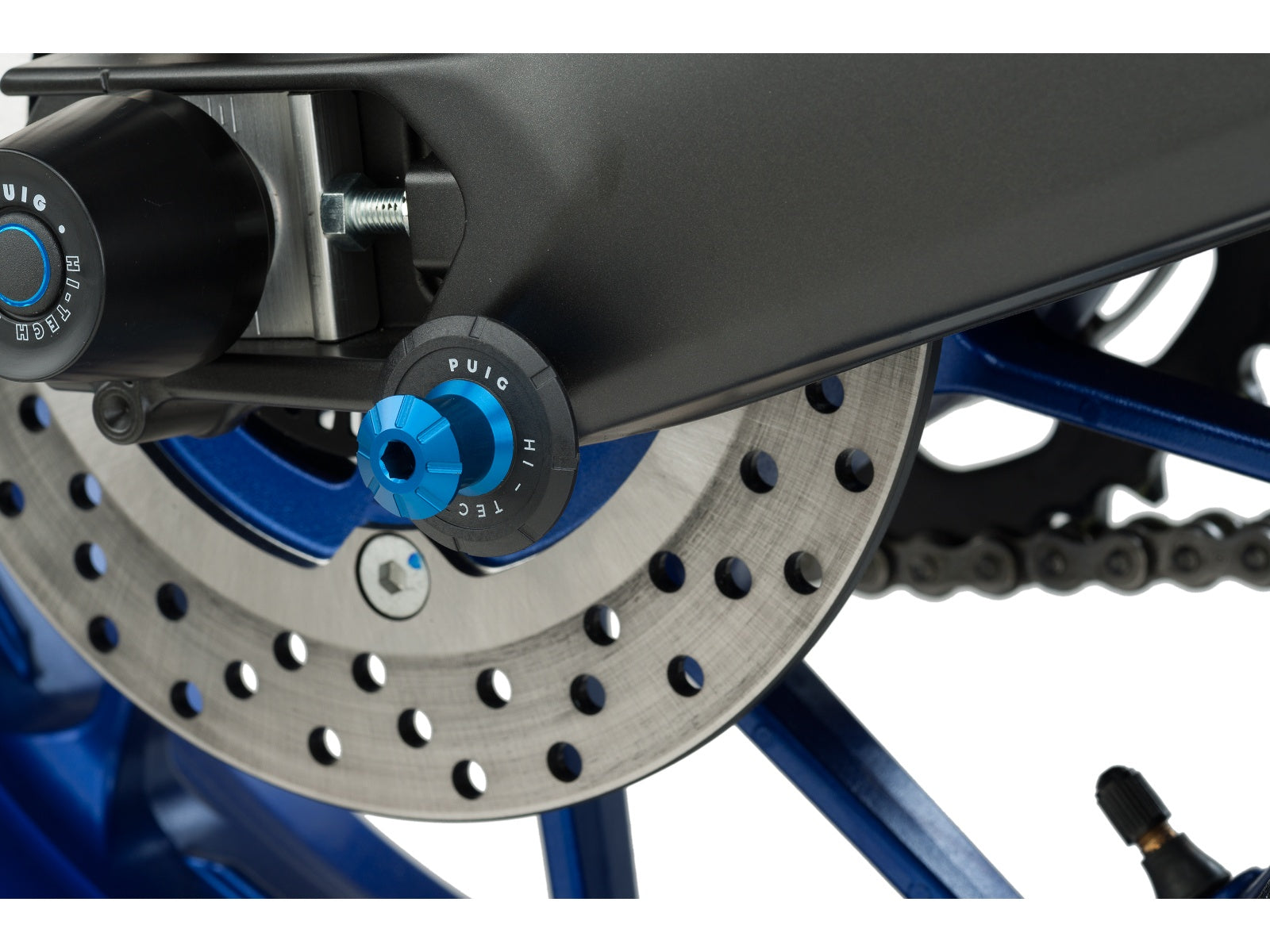 Puig Pro Spool Sliders In Black for Yamaha Tracer 900 (18-20)