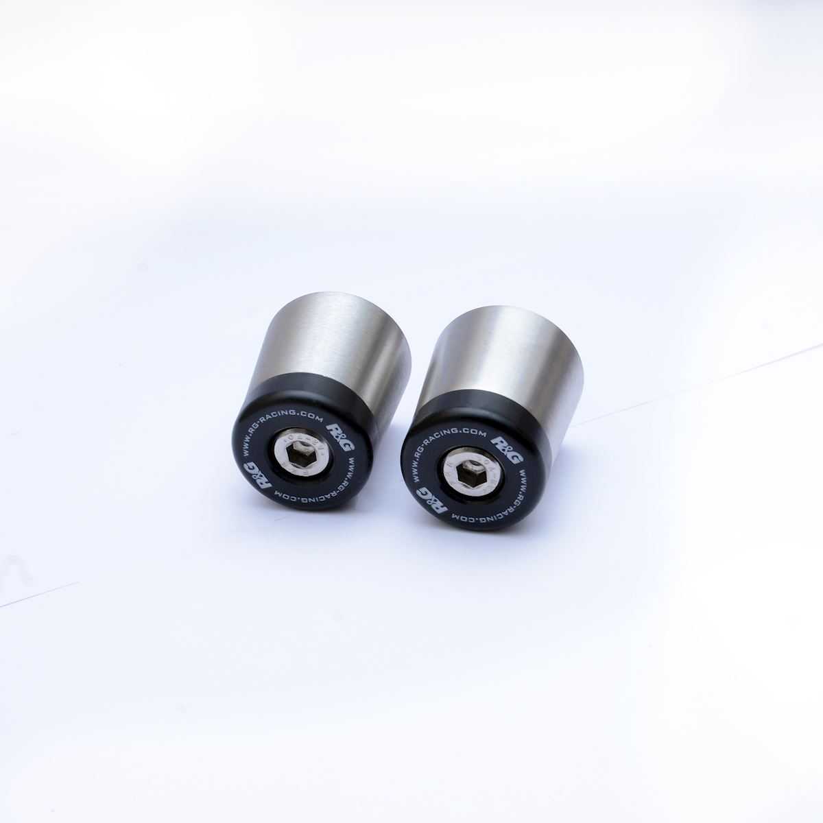 R&G Bar Ends for Kymco AK 550 (18-19)