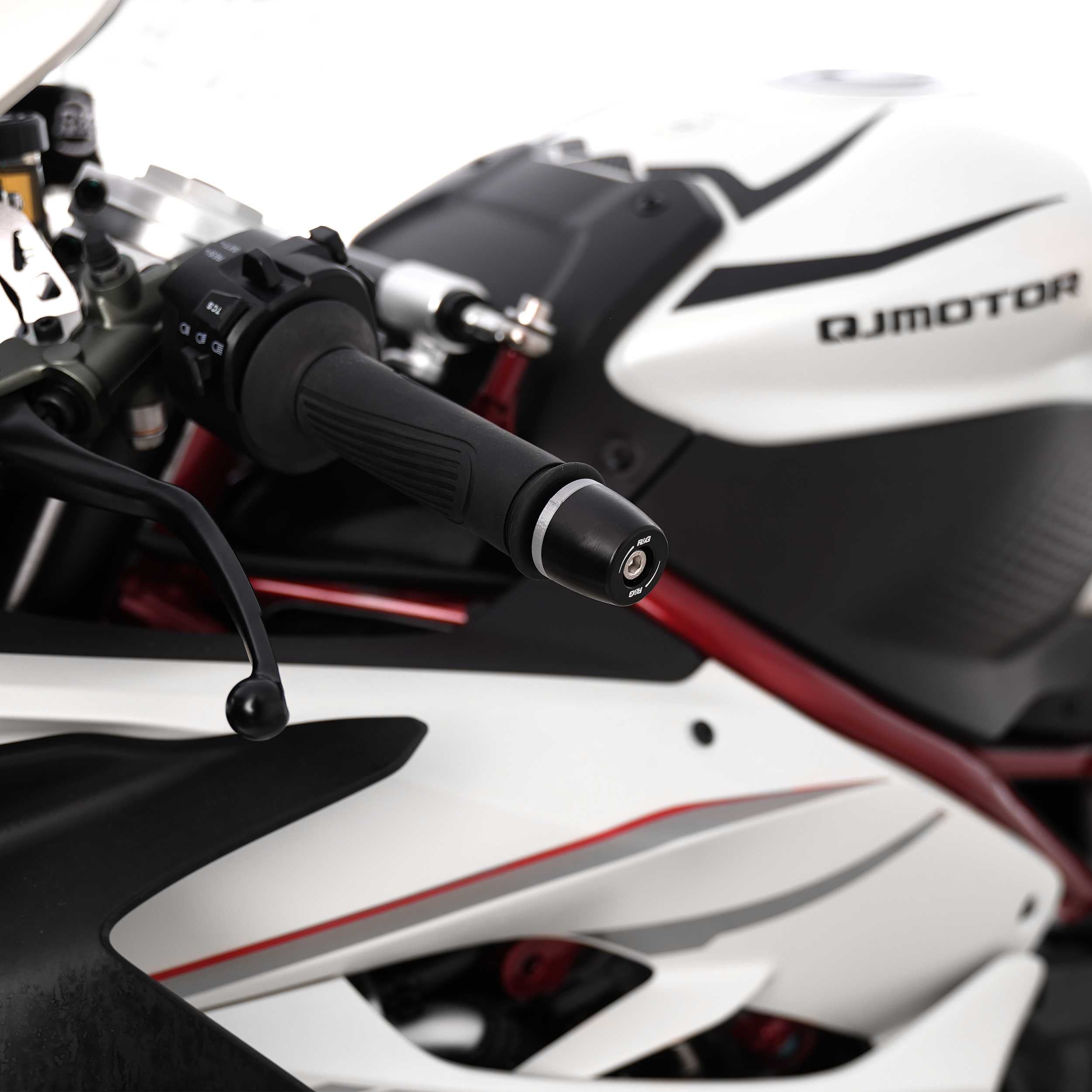 R&G Apex Bar Ends for QJMotor SRK 921 RR (25-26)
