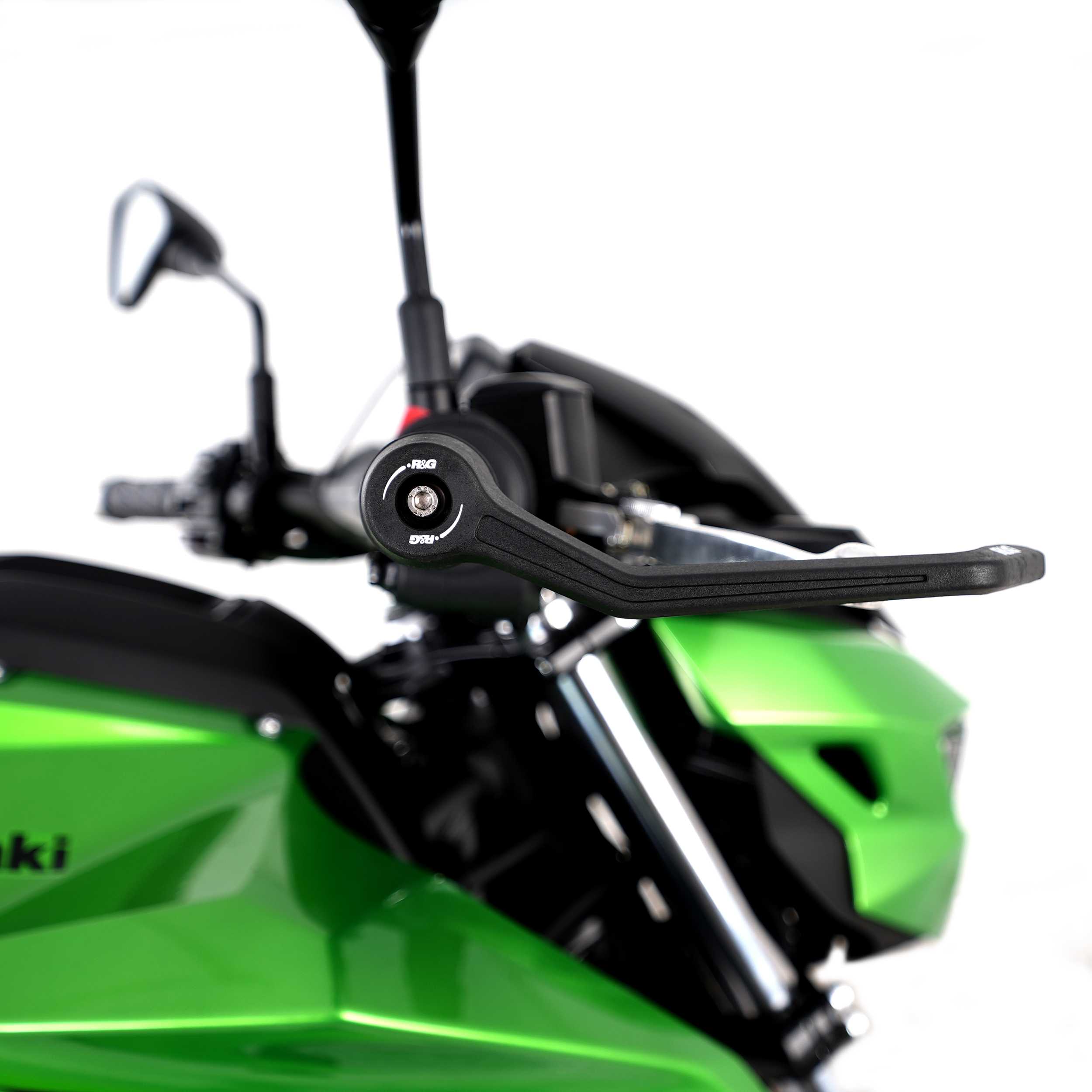 R&G Interlock Lever Guard for Kawasaki Z650 (26)