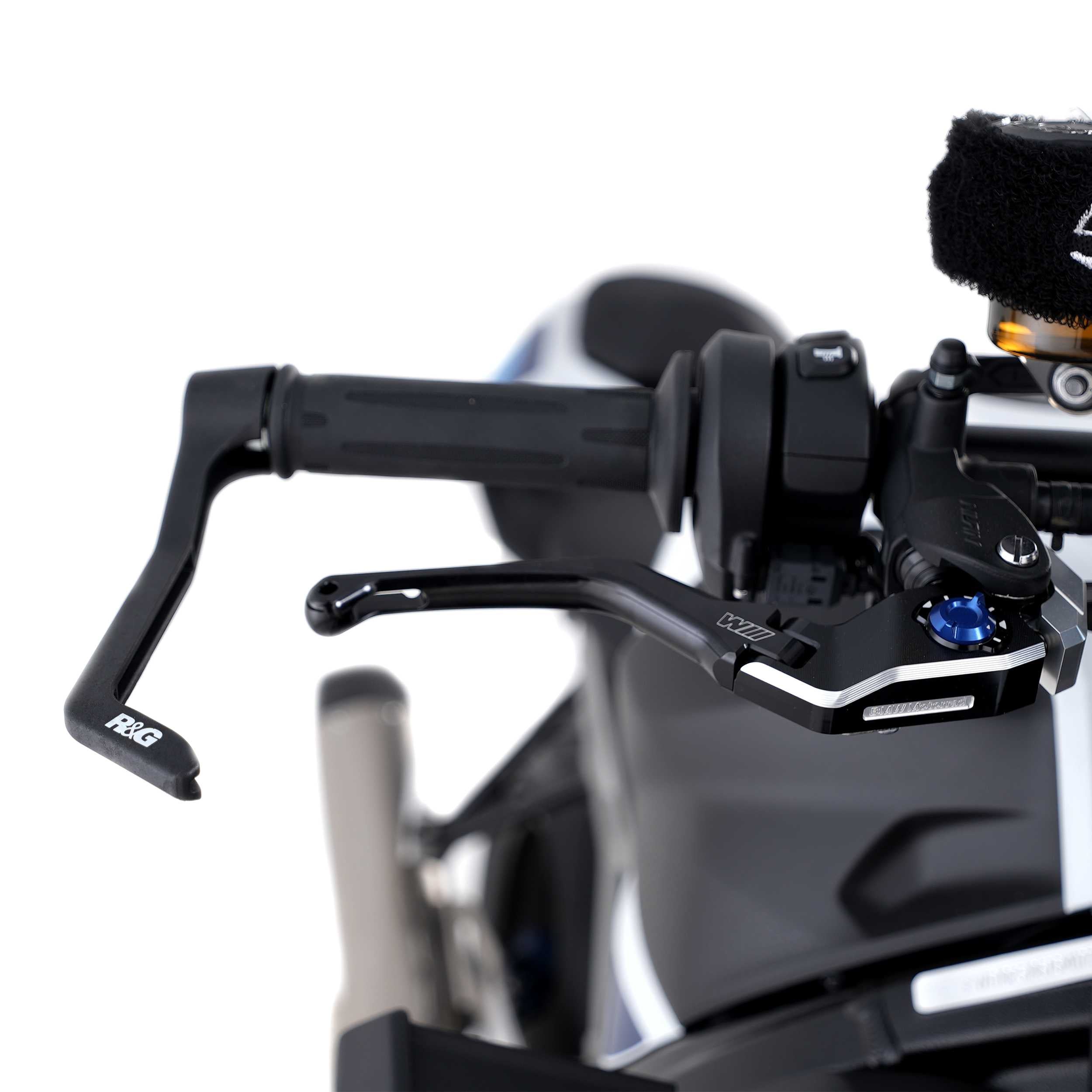 R&G Interlock Lever Guard for BMW F900 R (20-26)