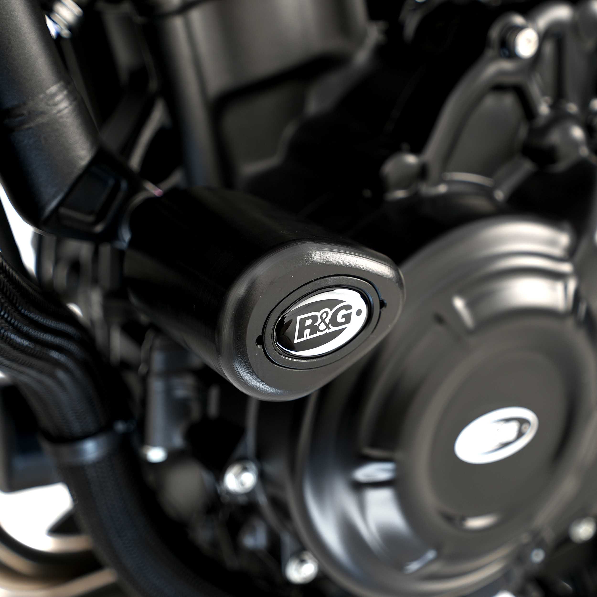 R&G Aero Frame Sliders for Honda CB500 Hornet (24-26)