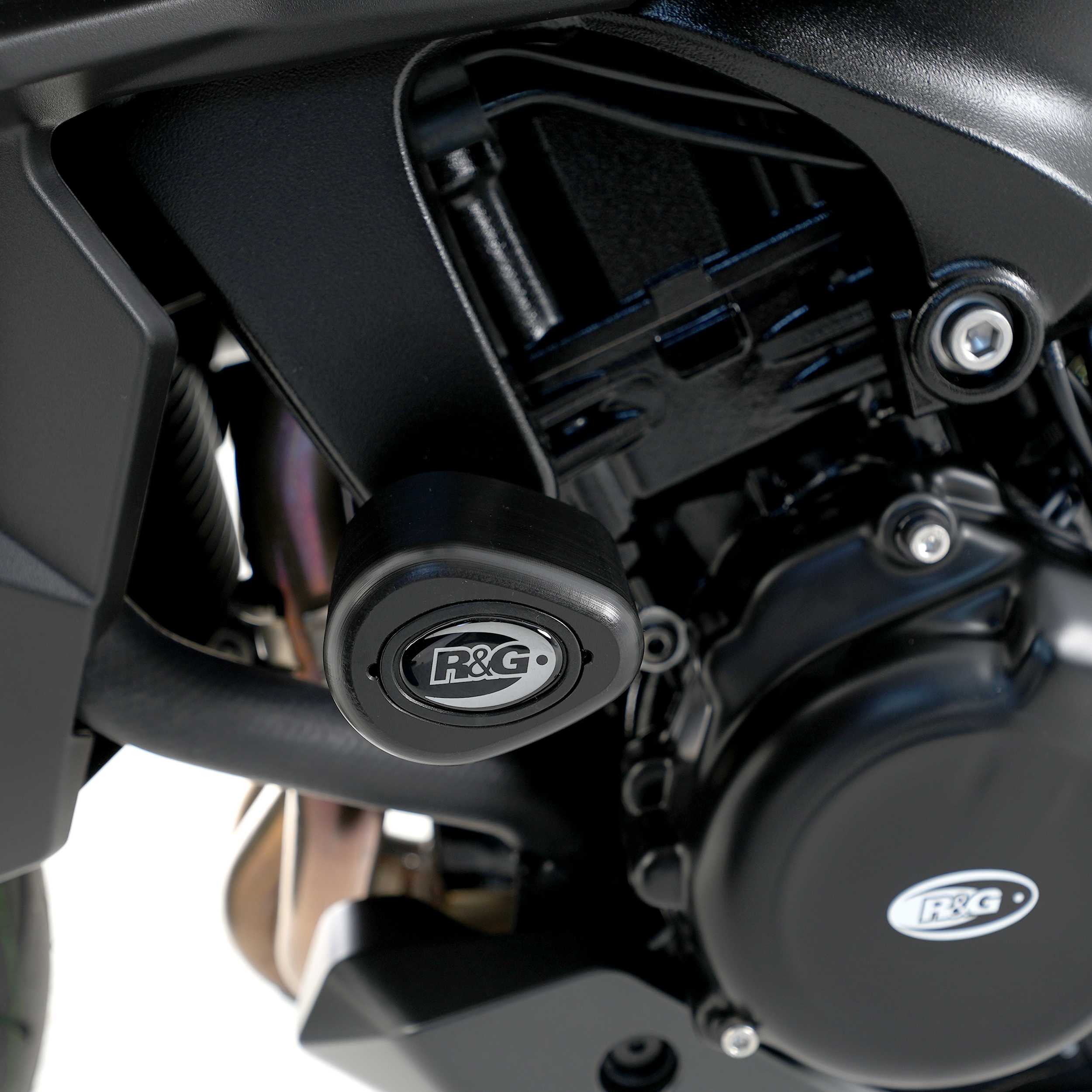 R&G Aero Frame Sliders for Suzuki GSX-S1000 GX (24-26)
