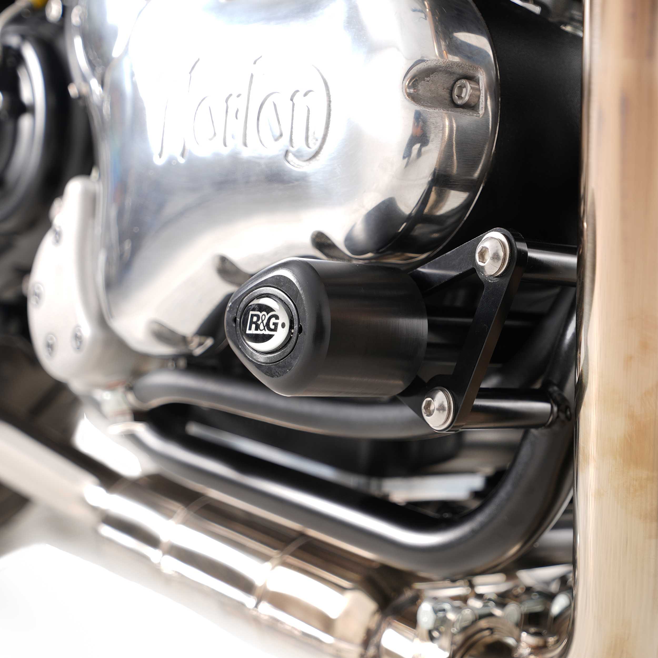 R&G Aero Frame Sliders for Norton Commando 961 (15-25)