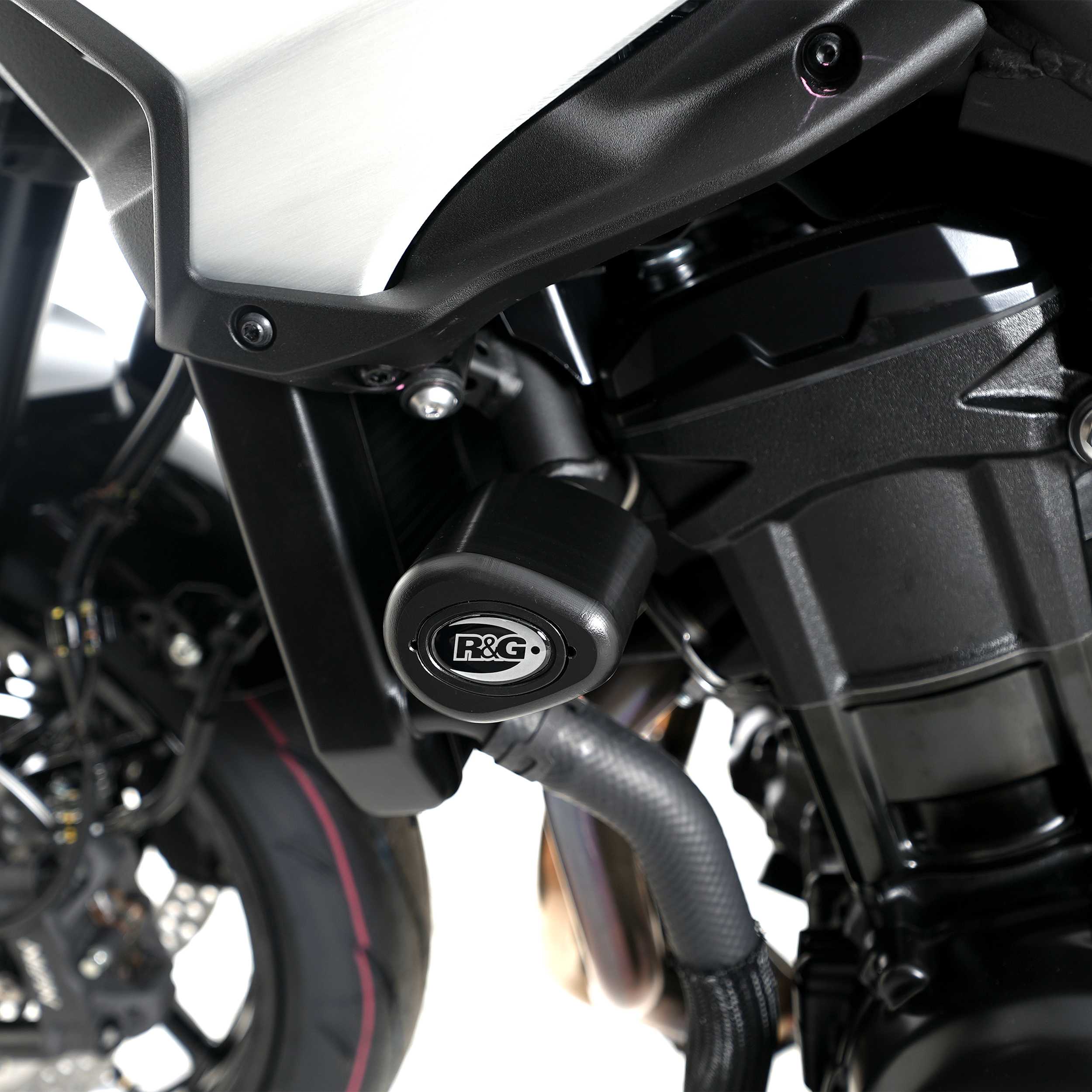 R&G Aero Frame Sliders for Kawasaki Z900 SE (22-26)
