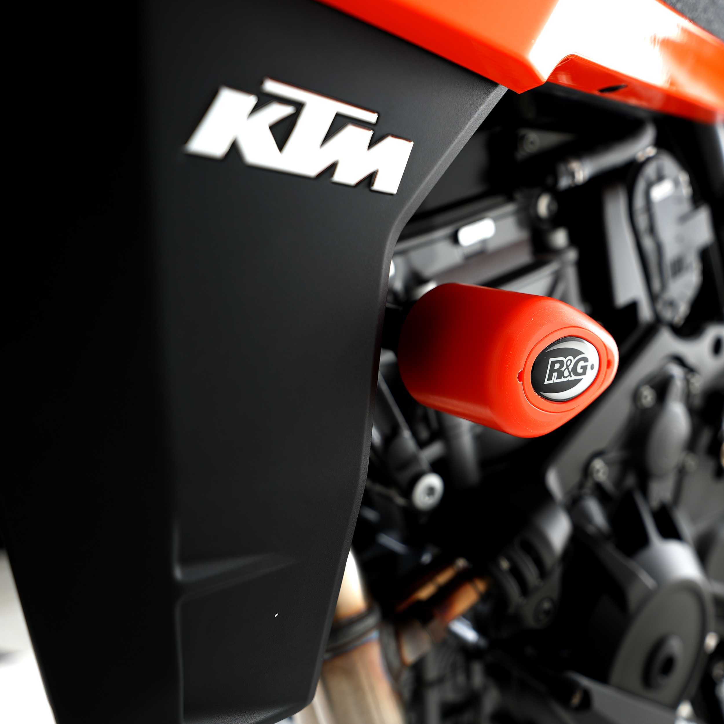 R&G Aero Frame Sliders for KTM 890 Duke R (20-24)