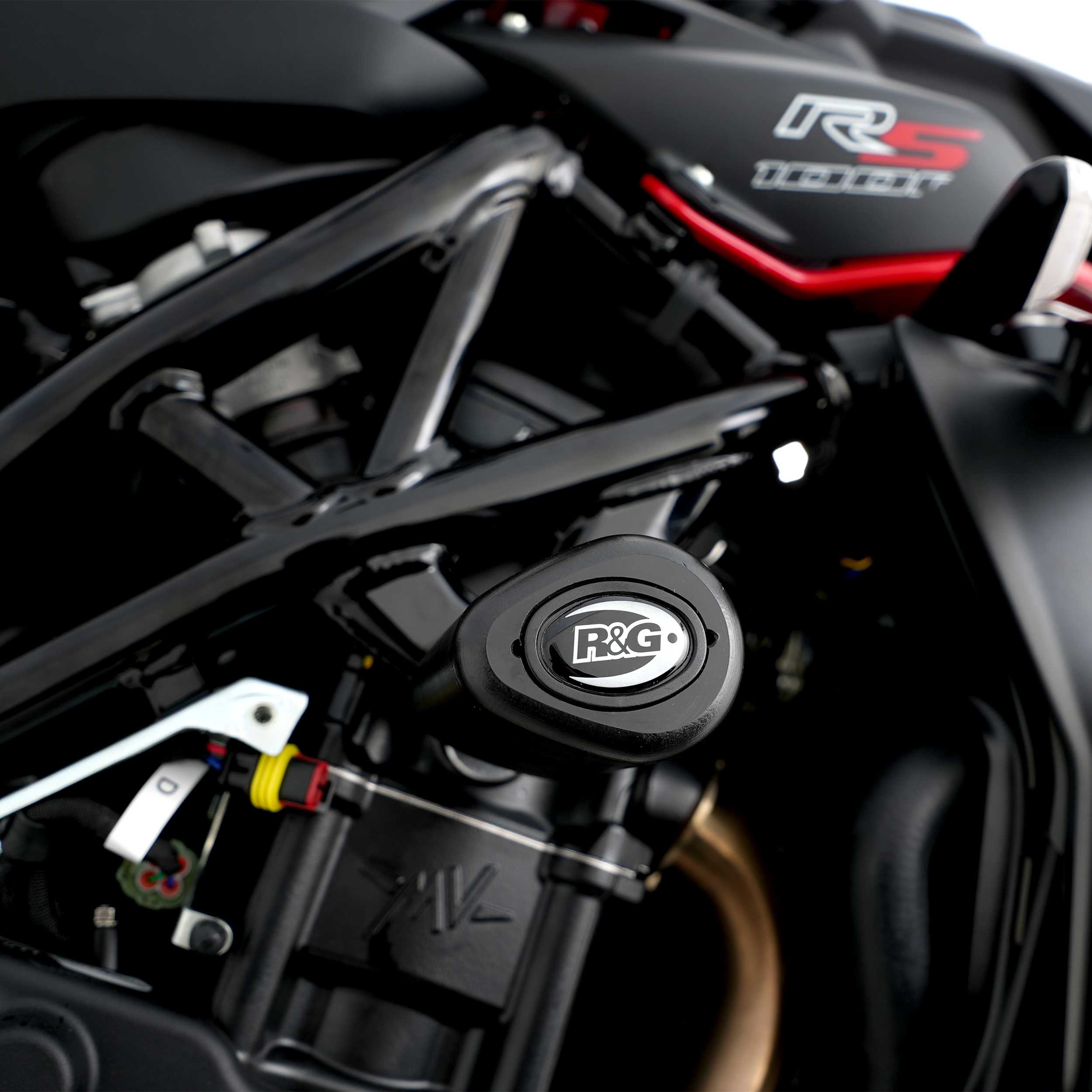 R&G Aero Frame Sliders for MV Agusta Brutale 1000 RR (20)