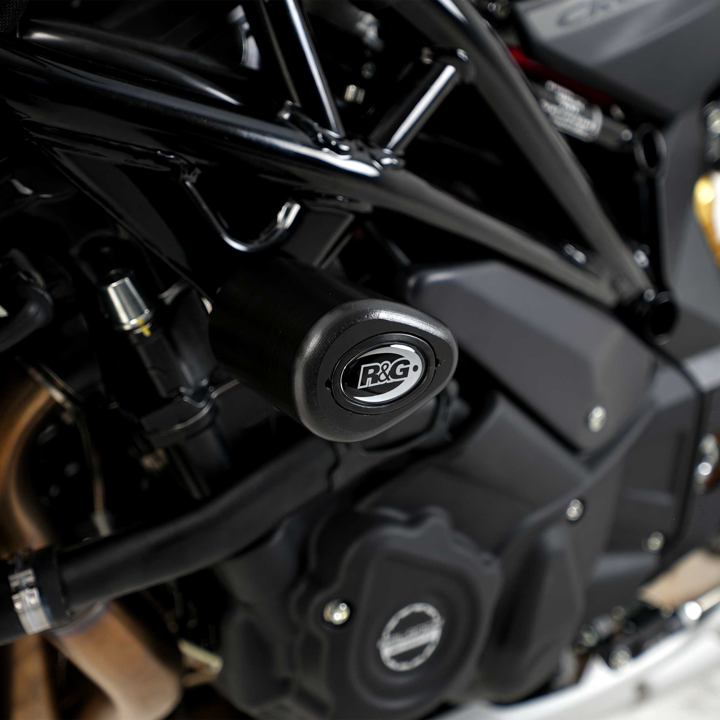 R&G Aero Frame Sliders for MV Agusta Brutale 1000 RR (20)