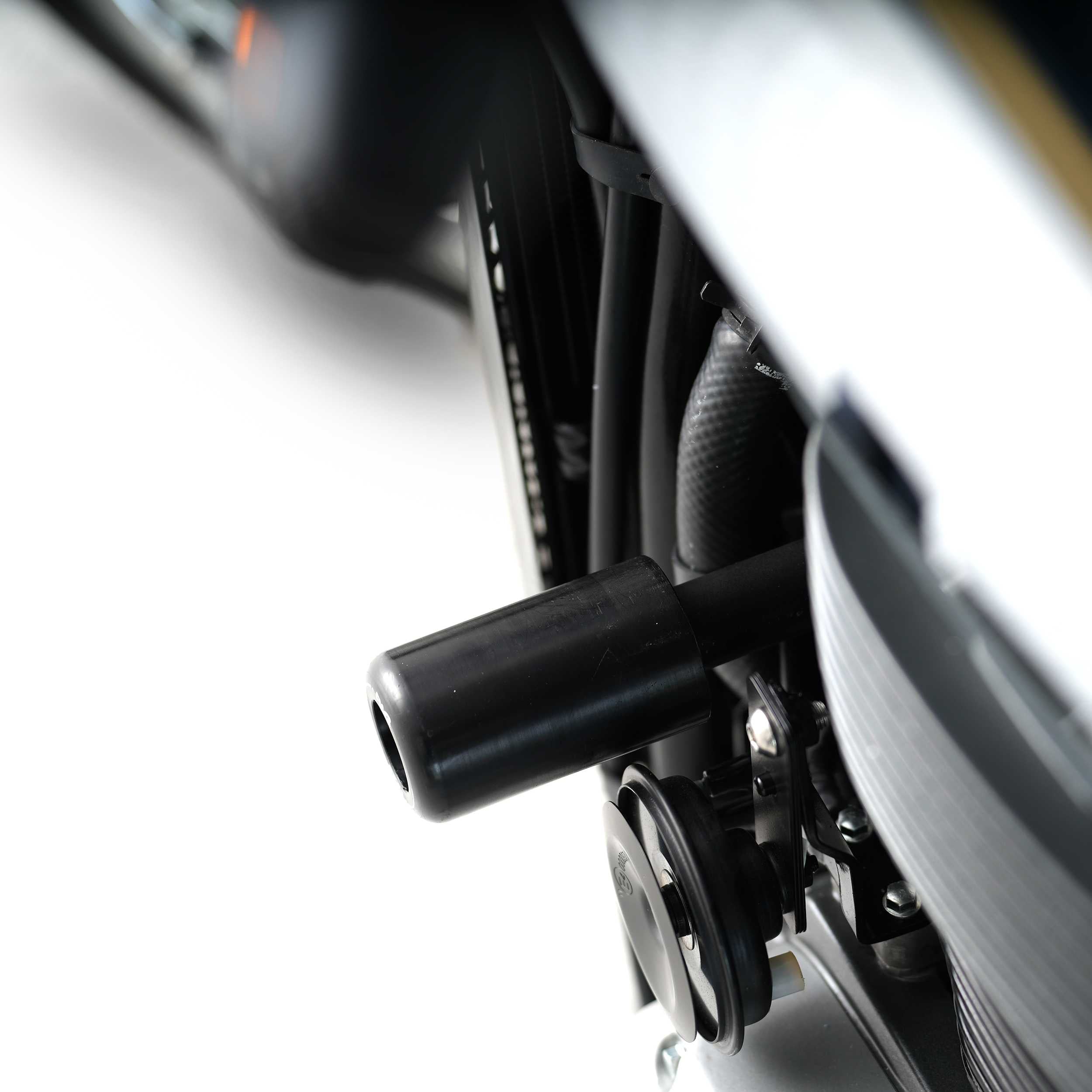 R&G Classic Frame Sliders for BSA Gold Star 650 (23-26)