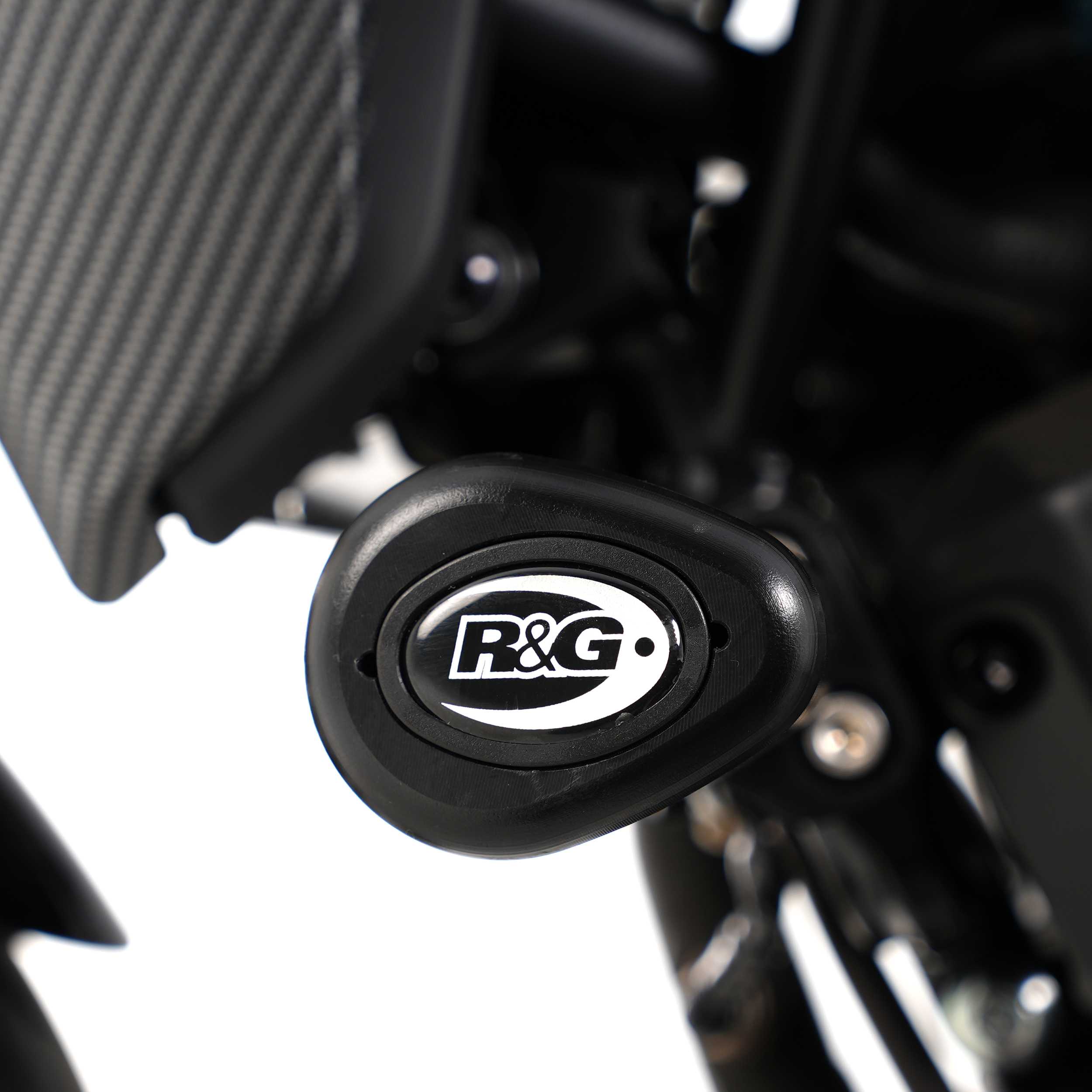 R&G Aero Frame Sliders for CFMOTO 300NK (19-26)