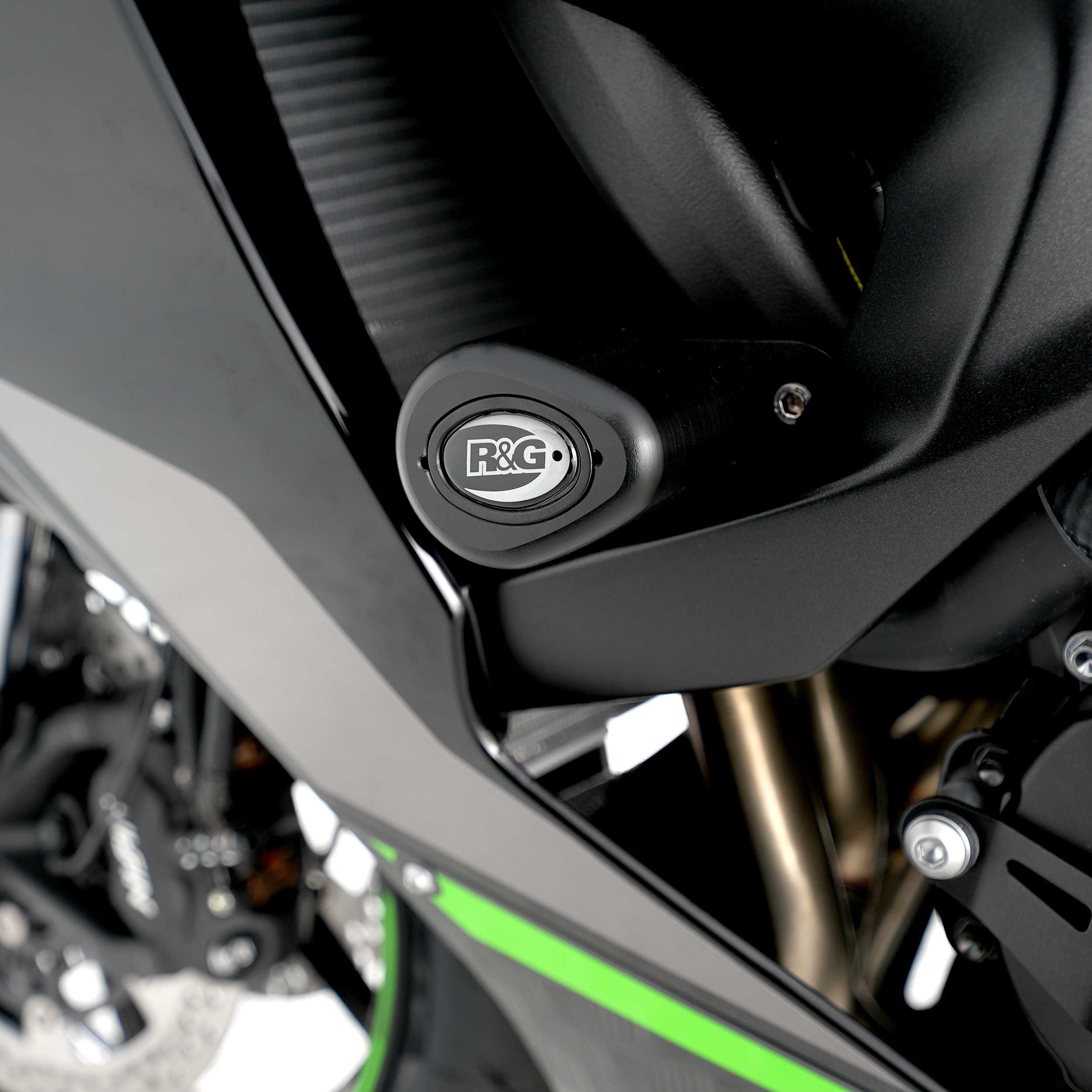 R&G Aero Frame Sliders for Kawasaki ZX6-R (24-26)