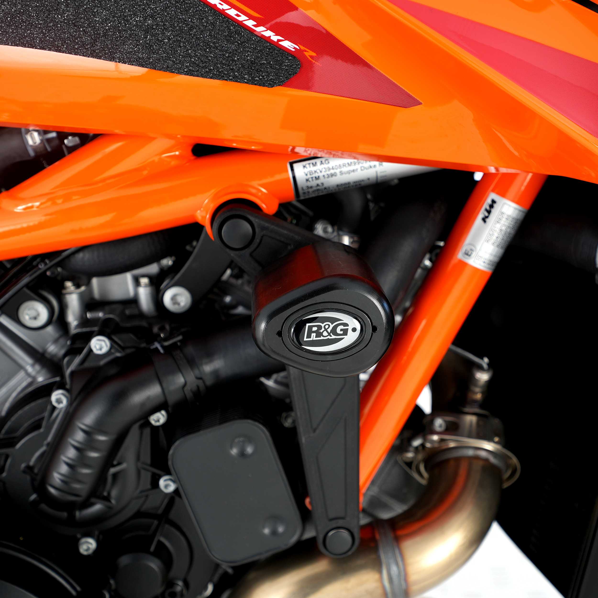 R&G Aero Frame Sliders for KTM 1390 Super Duke R (24-26)