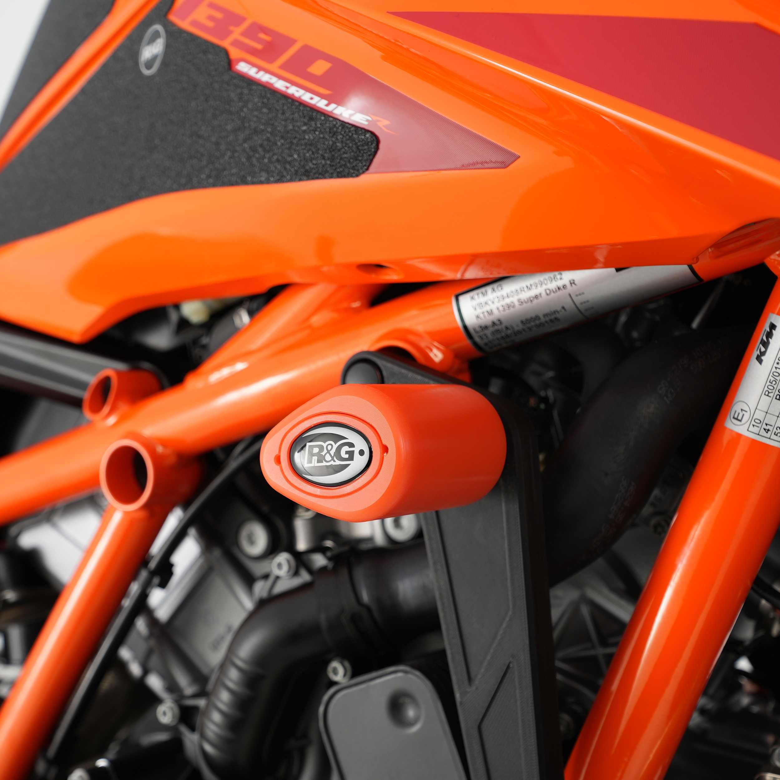 R&G Aero Frame Sliders for KTM 1390 Super Duke R (24-26)