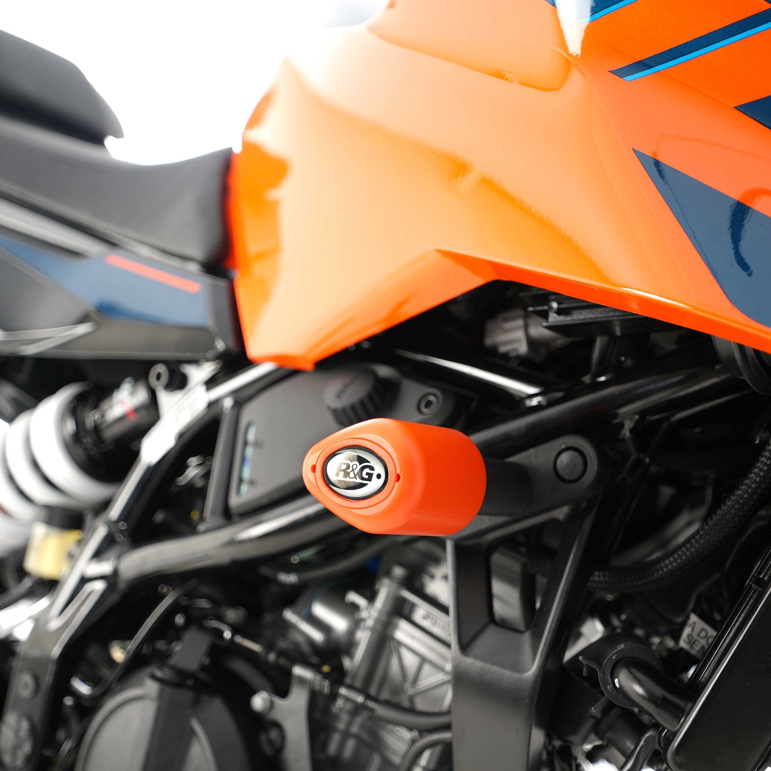 R&G Aero Frame Sliders for KTM 125 Duke (24-26)