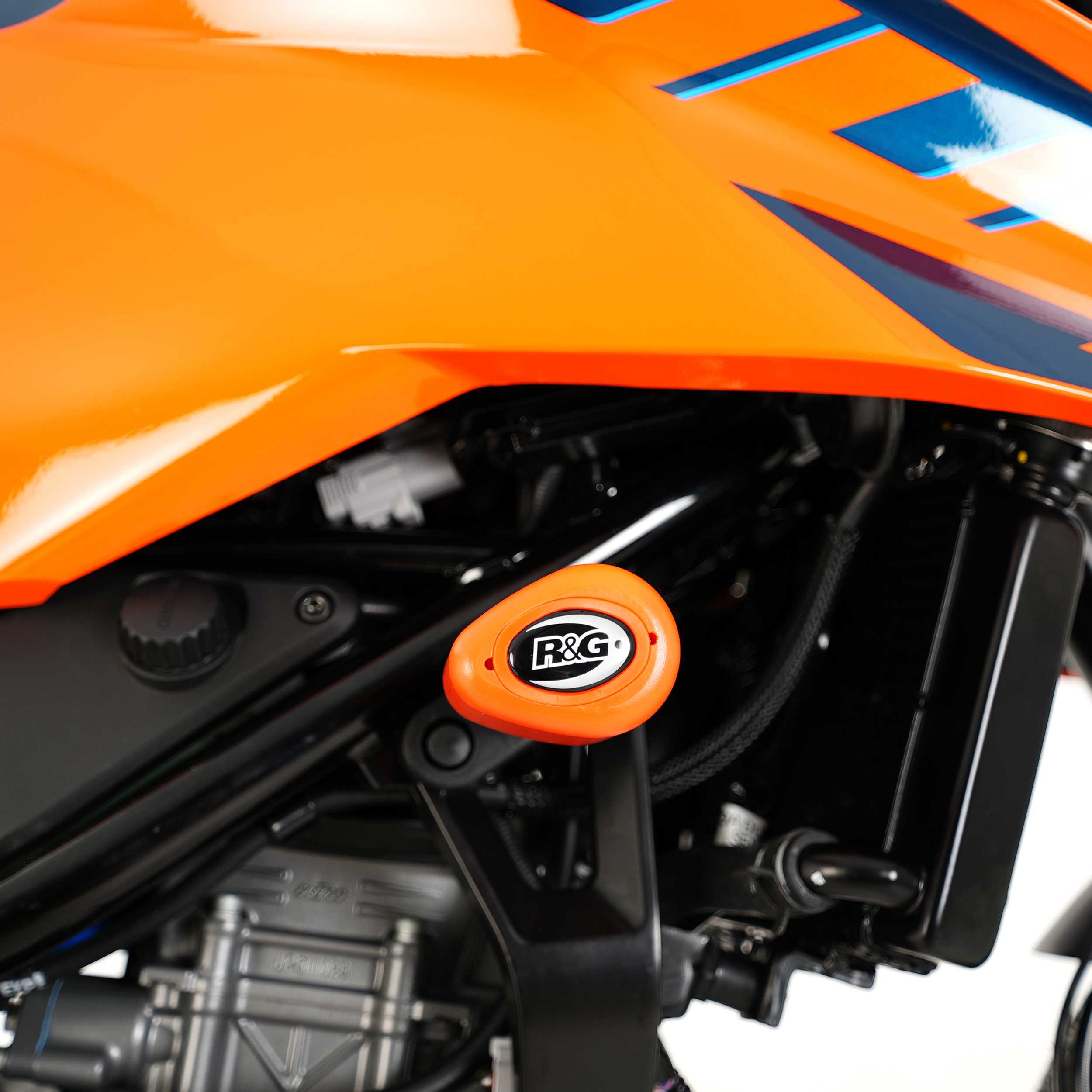 R&G Aero Frame Sliders for KTM 125 Duke (24-26)