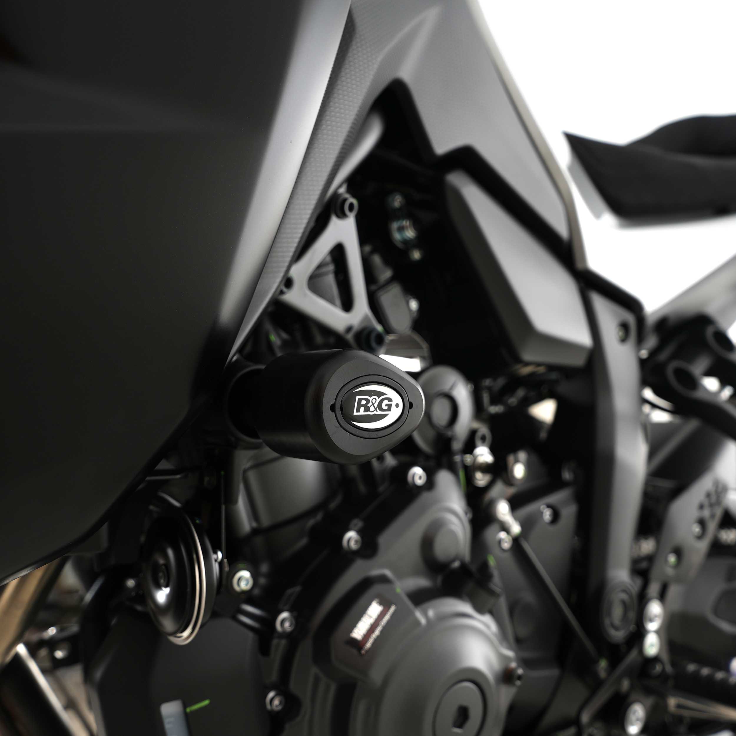 R&G Aero Frame Sliders for Yamaha Tracer 7 (25-26)