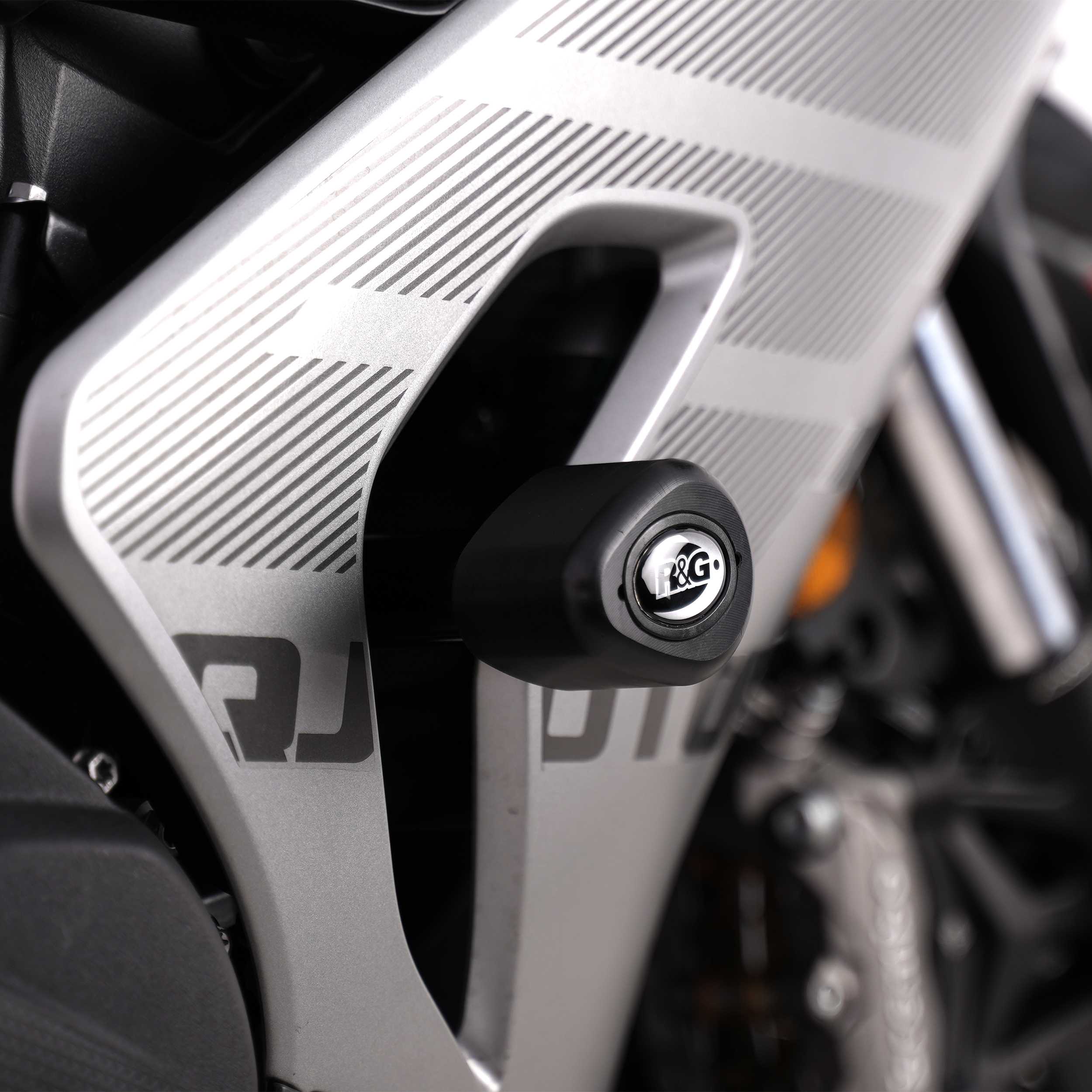 R&G Aero Frame Sliders for QJMotor SRK 800 RR (25-26)
