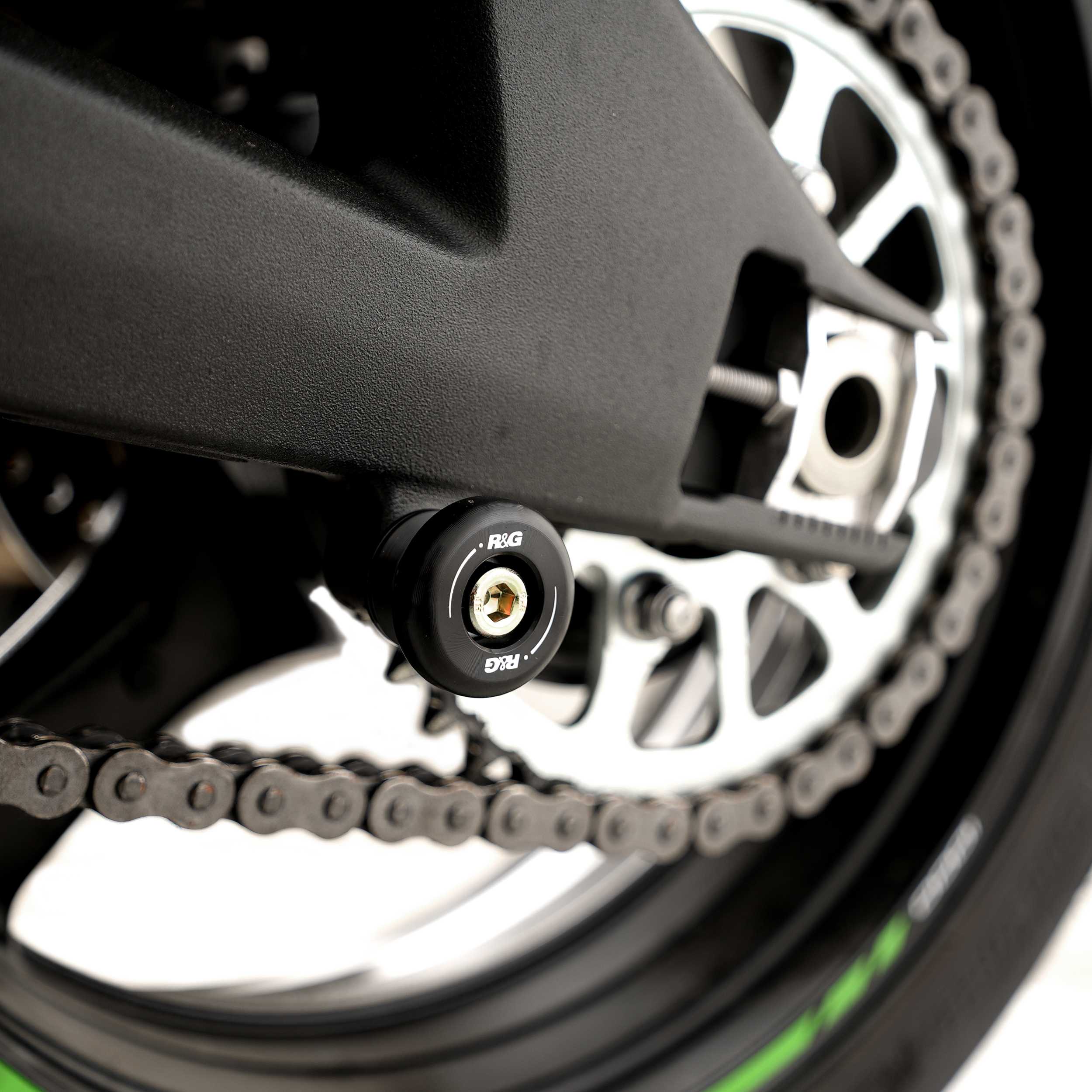 R&G Cotton Reels for Suzuki SV650 N (16-18)