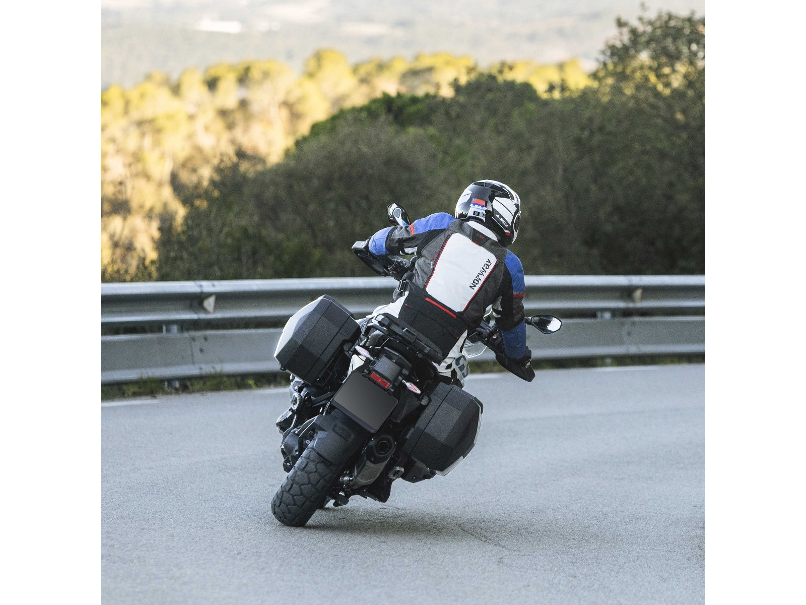 SHAD SH38x Expandable Panniers - Aluminium – Moto Planet