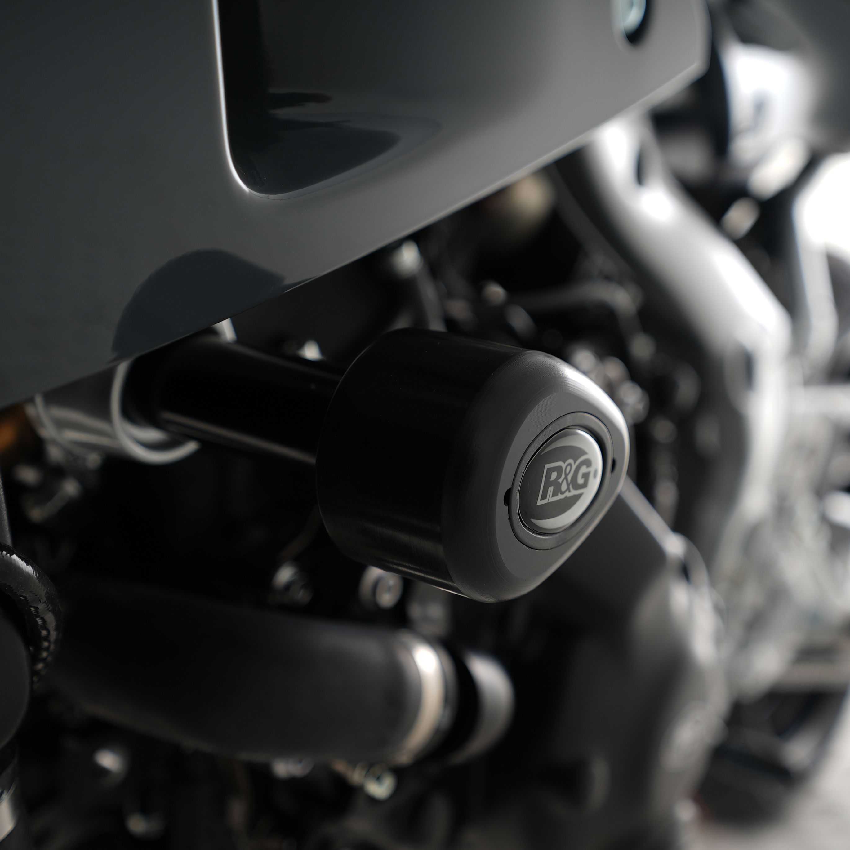 R&G Aero Frame Sliders for Yamaha XSR900 GP (24-26)