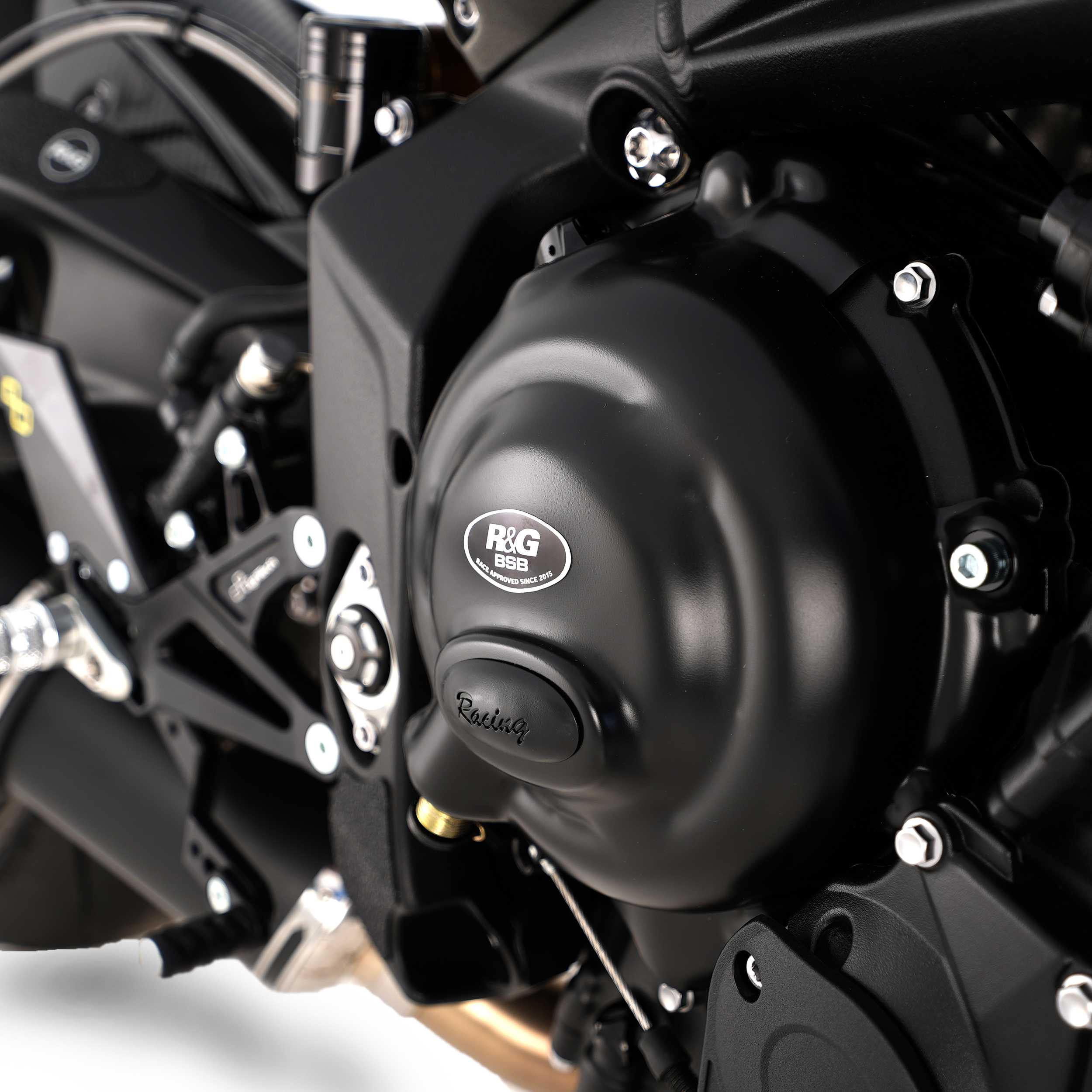 R&G Engine Cover for Triumph Daytona 765 (20)