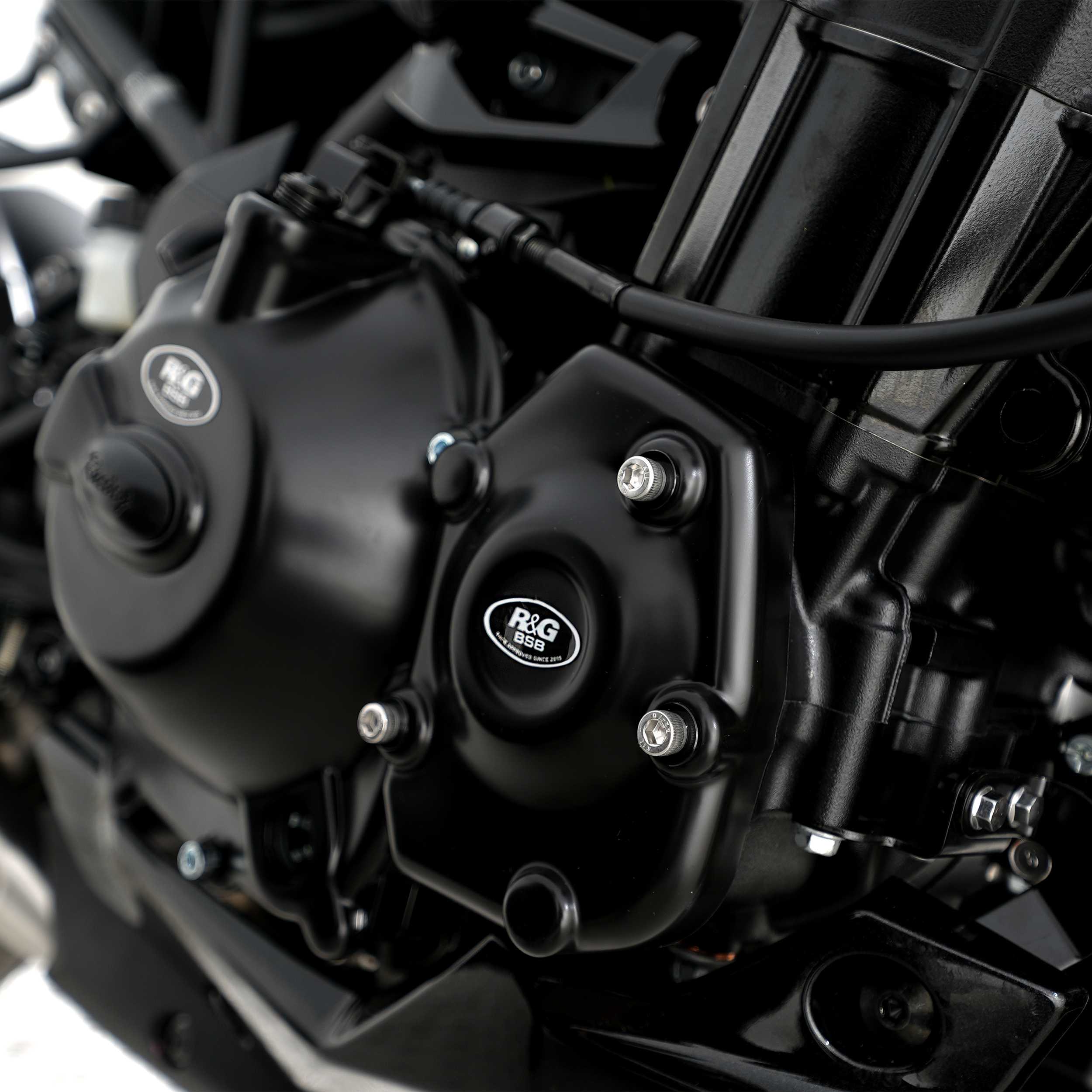 R&G Engine Cover for Kawasaki Z900 (17-26)