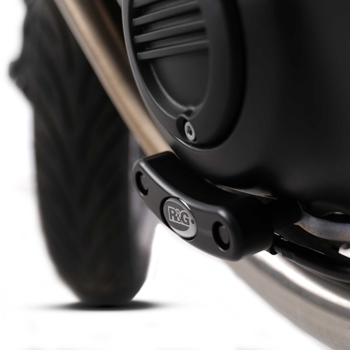 R&G Engine Case Slider (Left) for Triumph Thruxton 1200 R (16-18) Main image