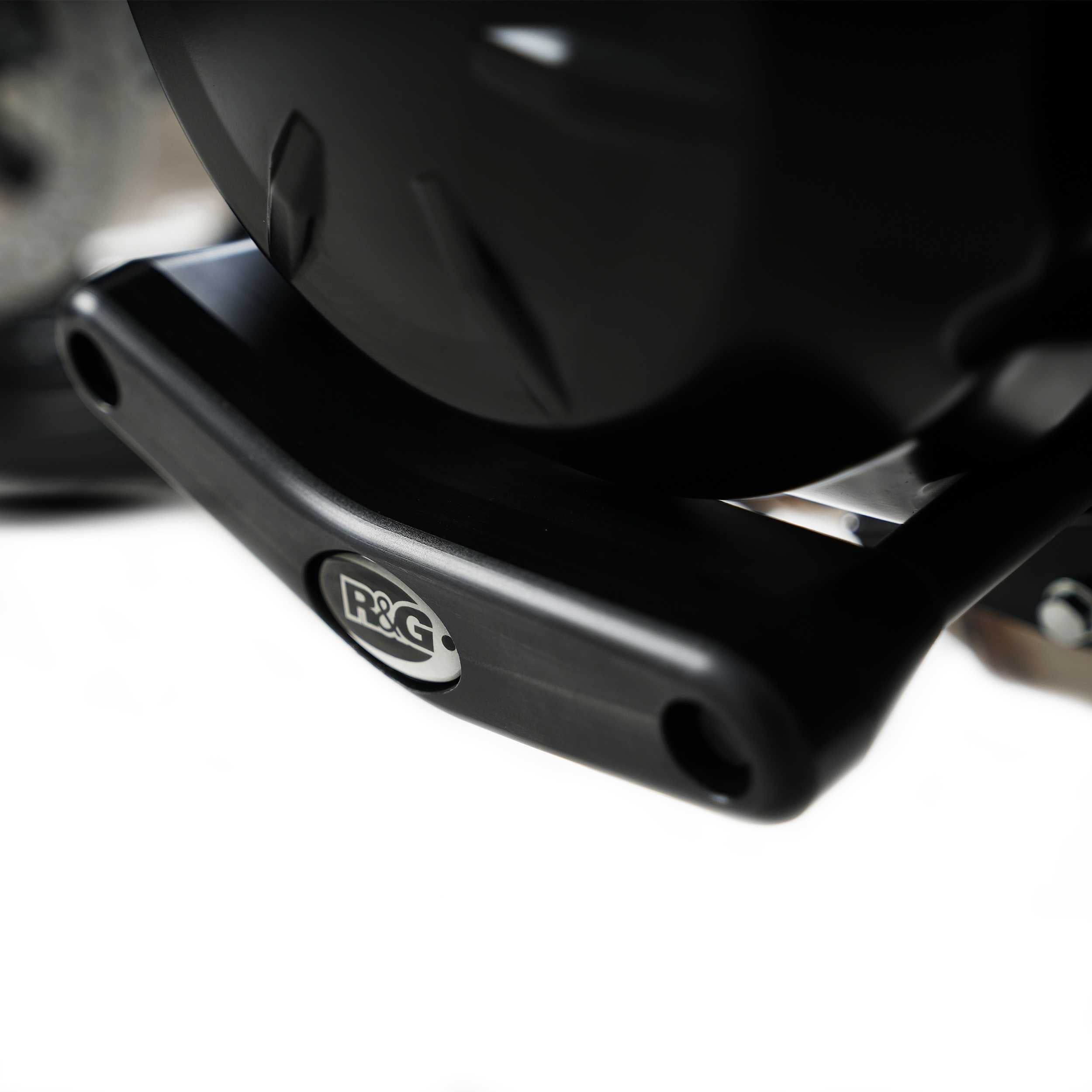 R&G Engine Case Slider for Kawasaki Z650 (17-26)