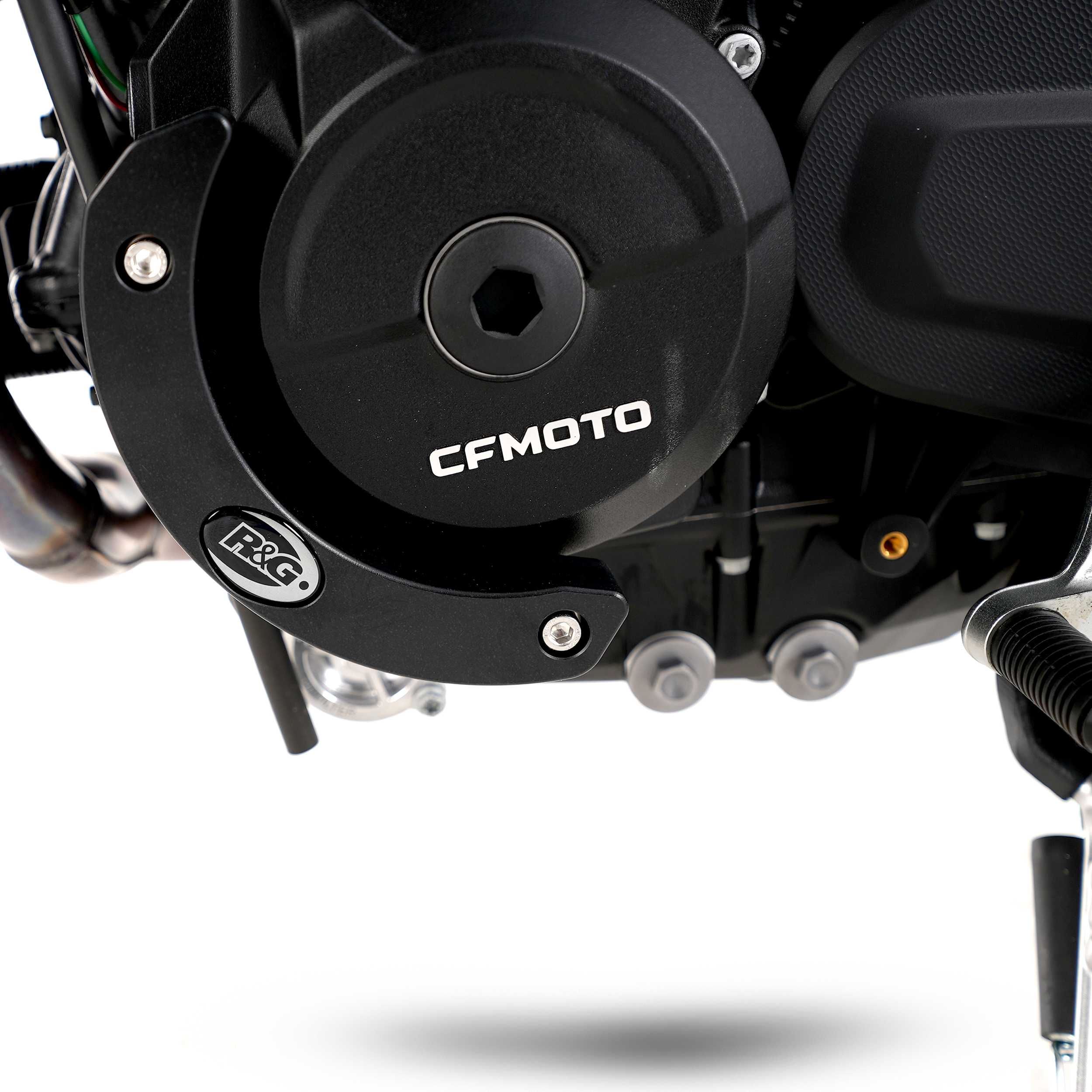 R&G Engine Case Slider for CFMOTO 800NK (23-26)