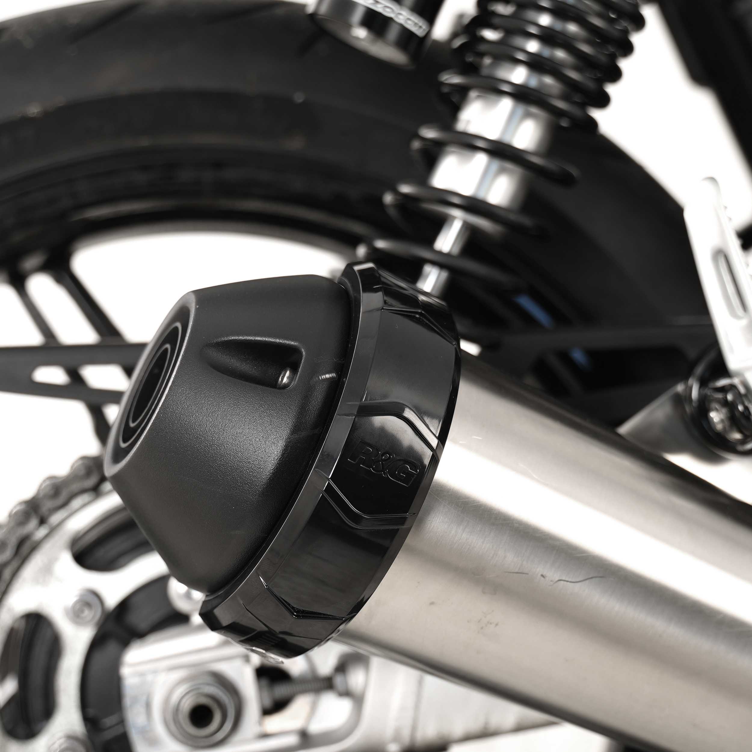 R&G Exhaust Protector for Kawasaki ZX6-R (95-06)