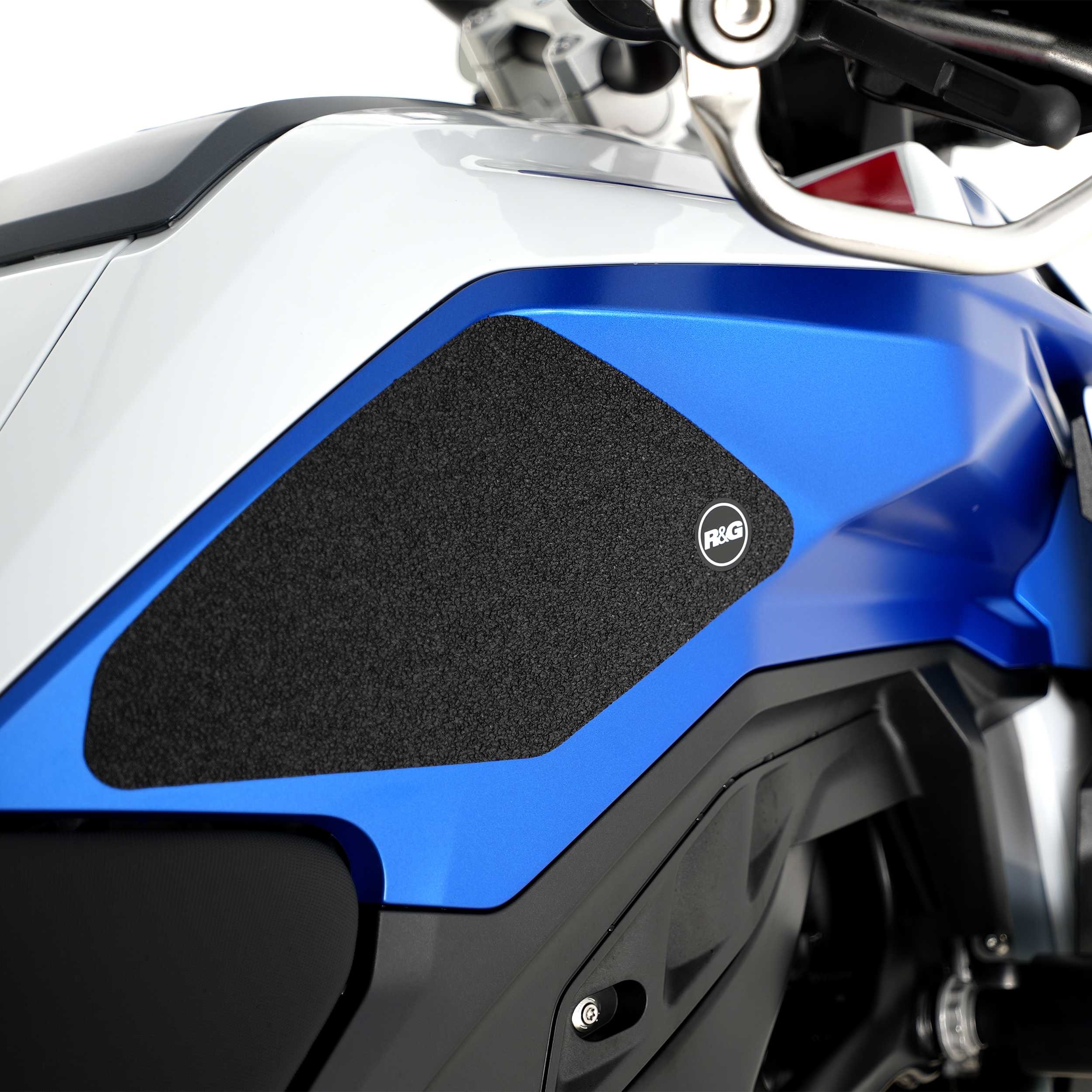 R&G Tank Traction Grips for BMW F900 XR (20-24)