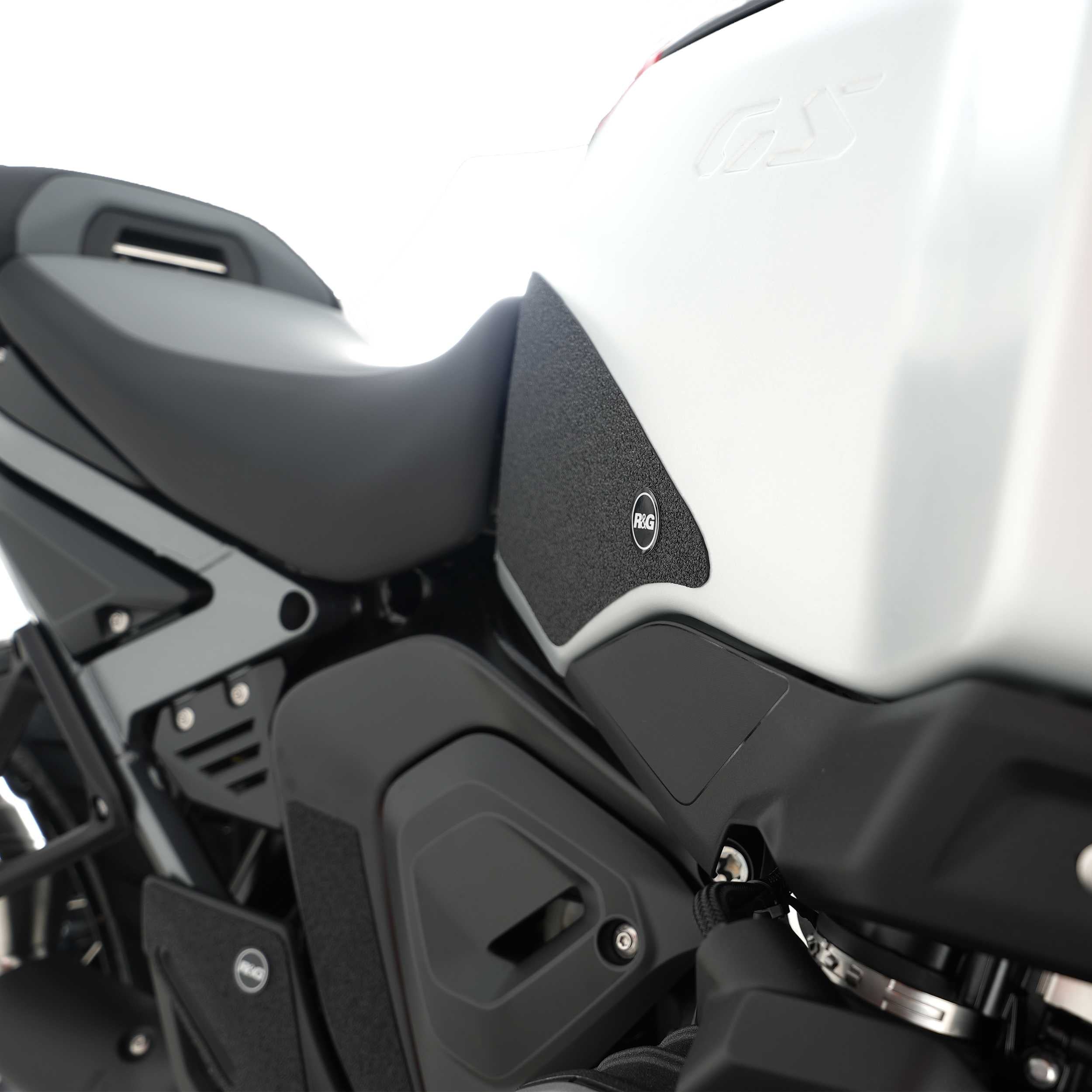 R&G Tank Traction Grips for BMW R1300 GS Adventure (24-26)