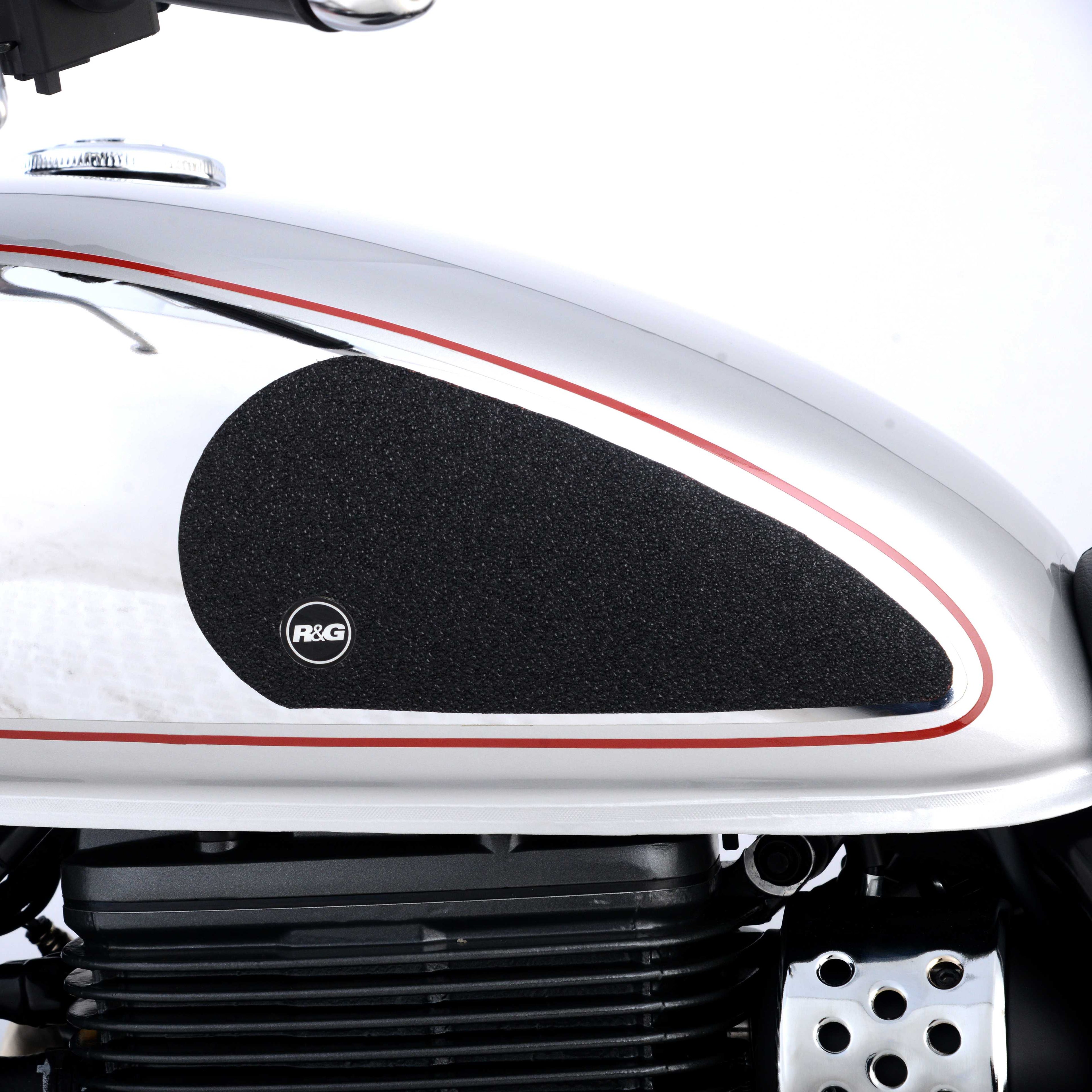 R&G Tank Traction Grips for BSA Gold Star 650 (23-26)