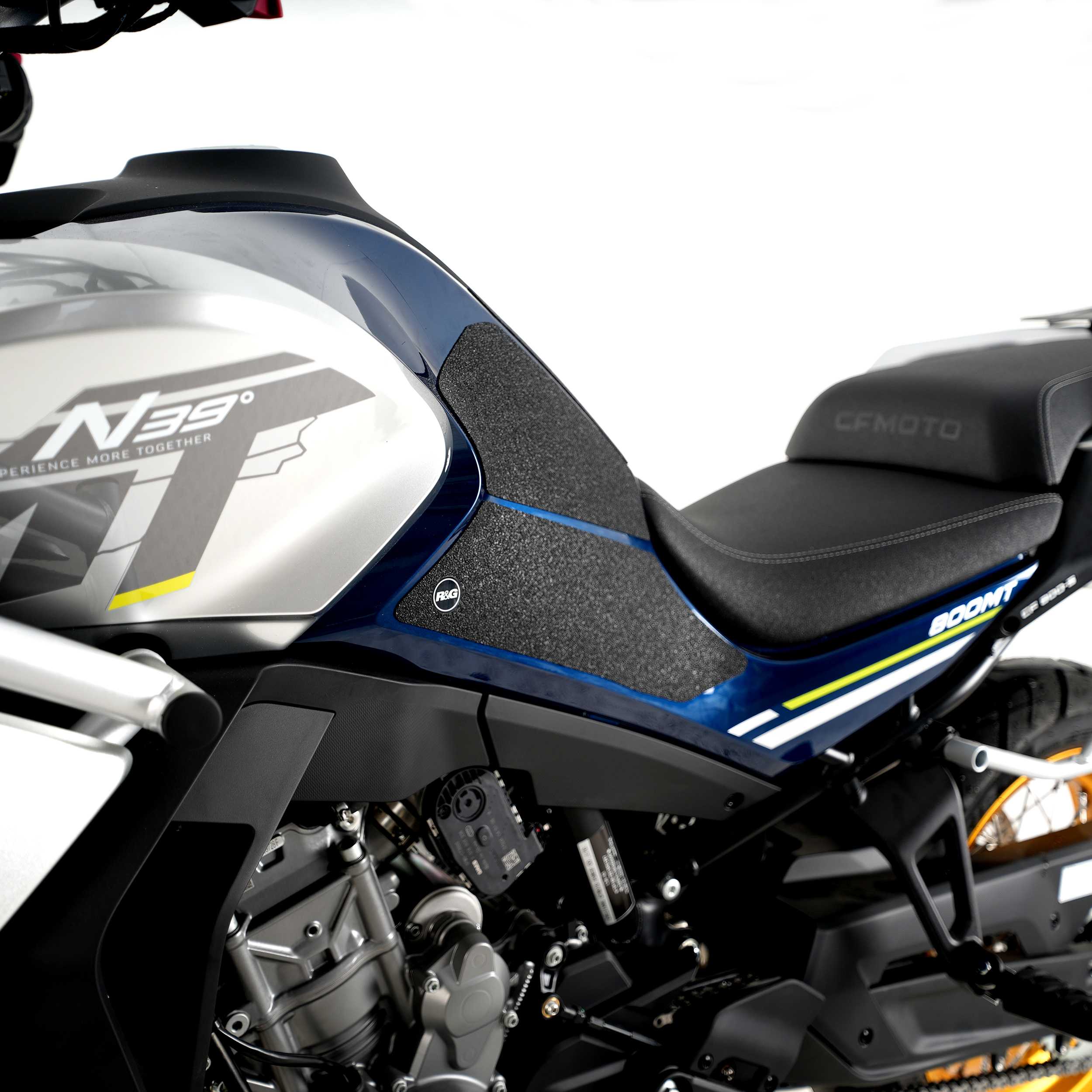 R&G Tank Traction Grips for CFMOTO 800MT (22-26)