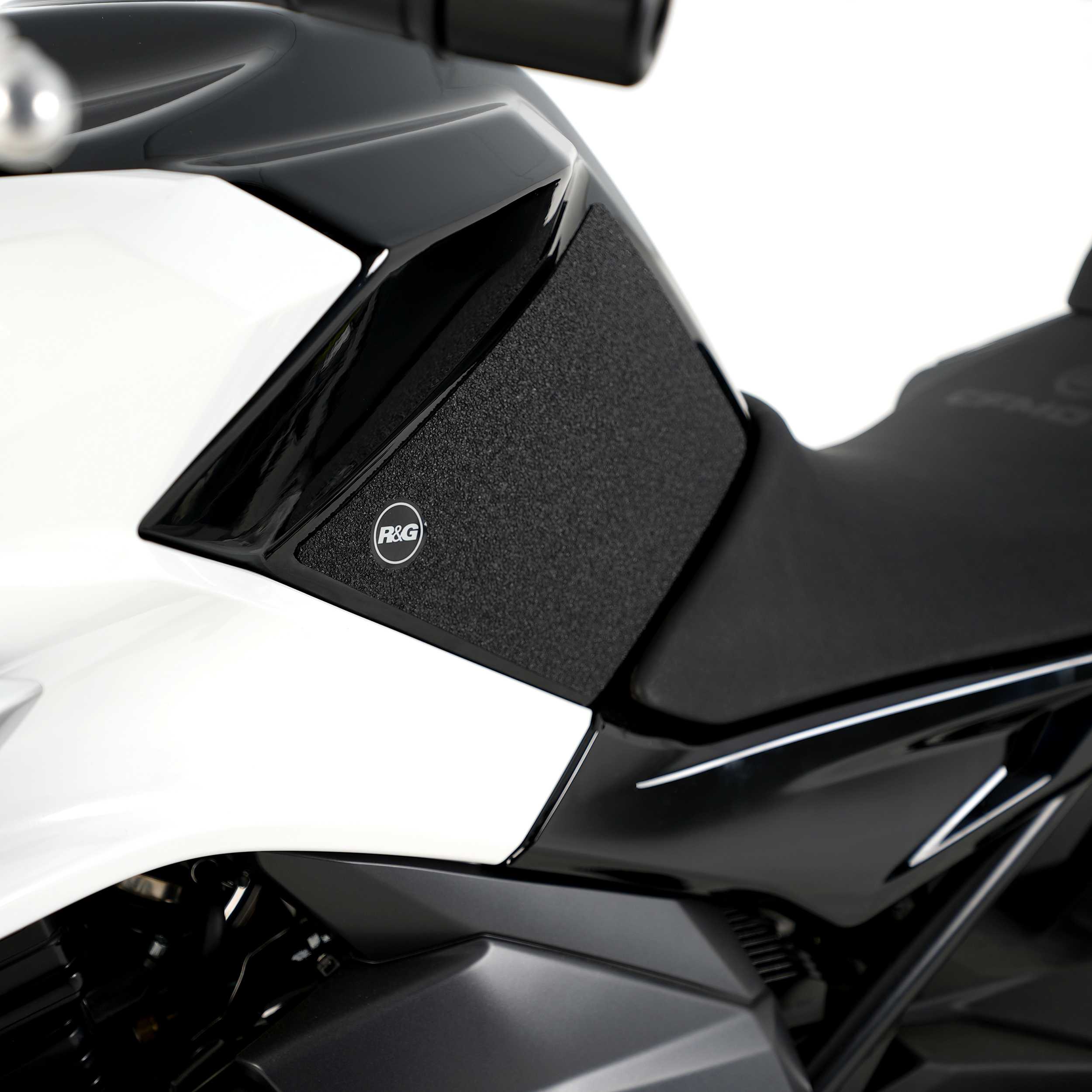 R&G Tank Traction Grips for CFMOTO 650NK (22-23)