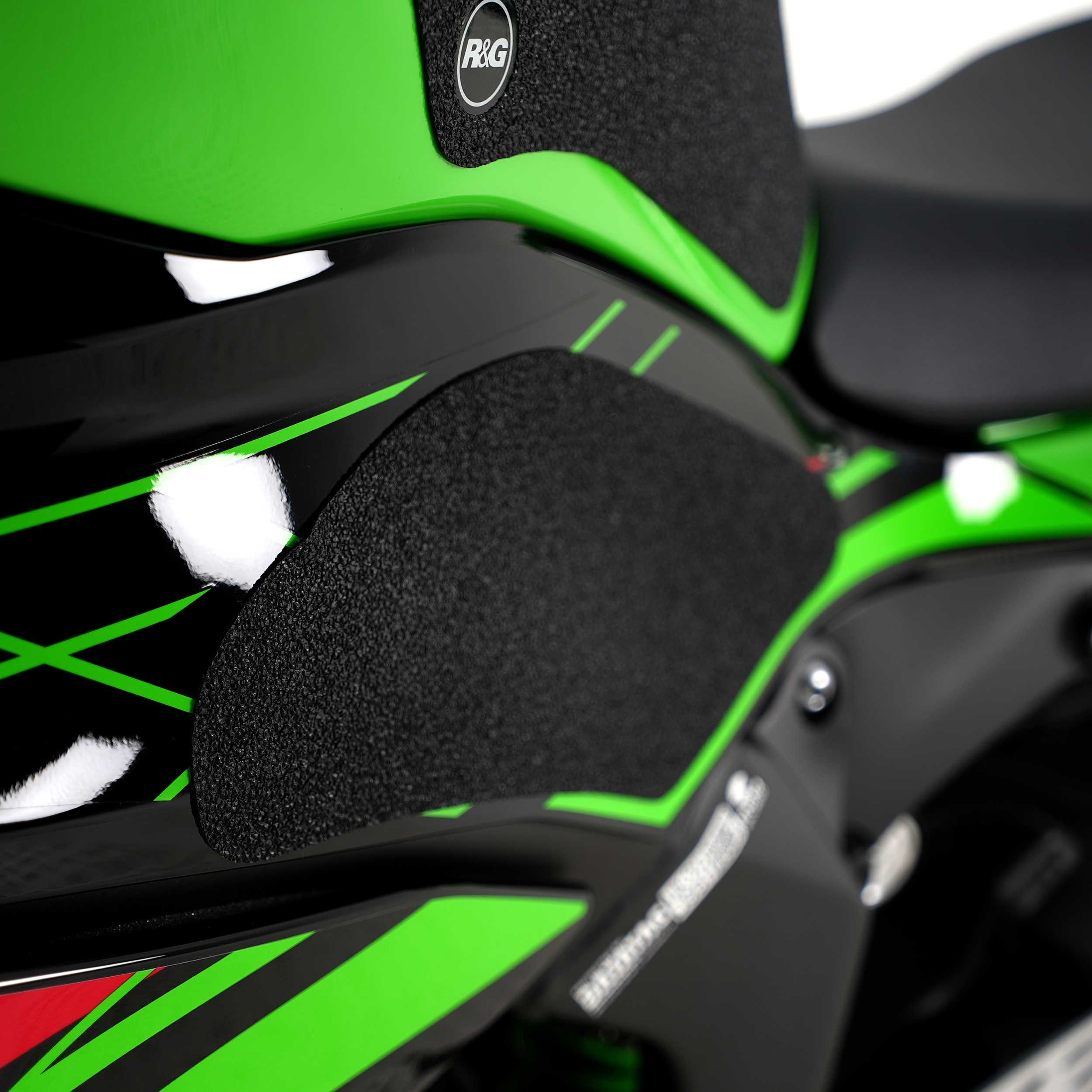 R&G Tank Traction Grips for Kawasaki ZX6-R (12-26)