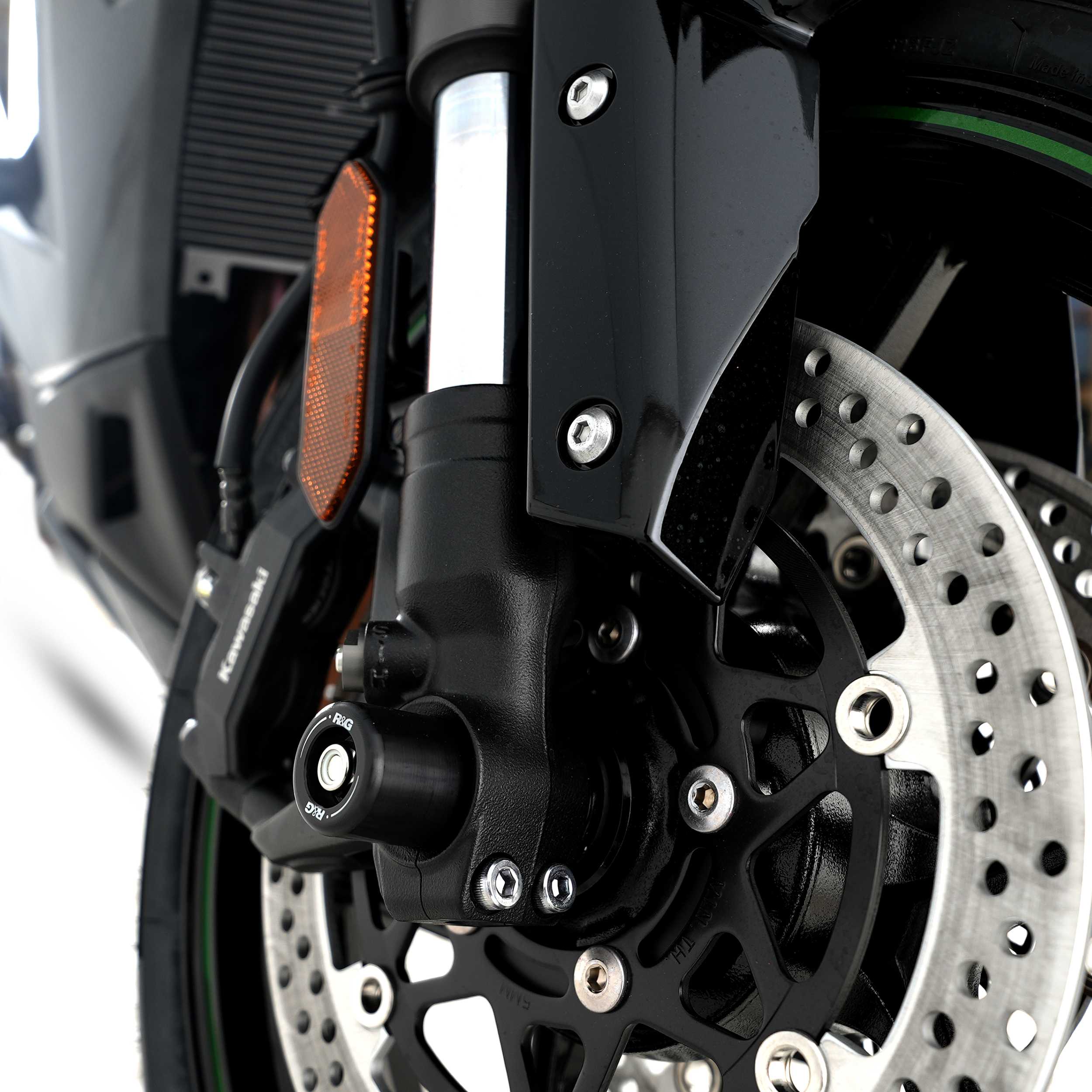 R&G Fork Protectors for Kawasaki Z1100 (26)