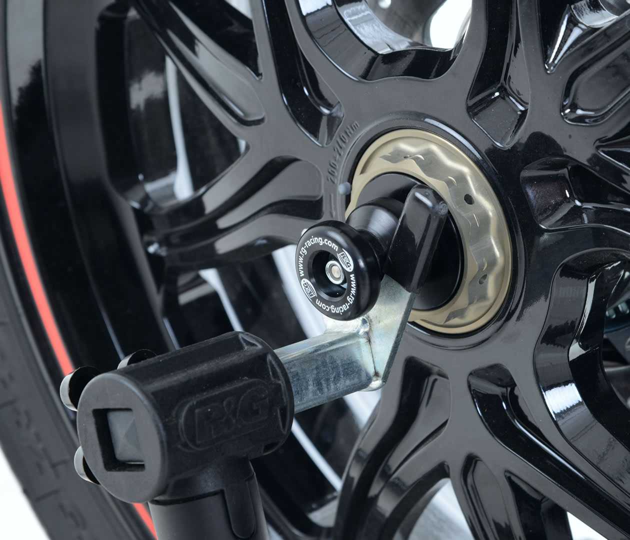 R&G Spindle Swingarm Protectors for QJMotor SRK 921 RR (25-26)