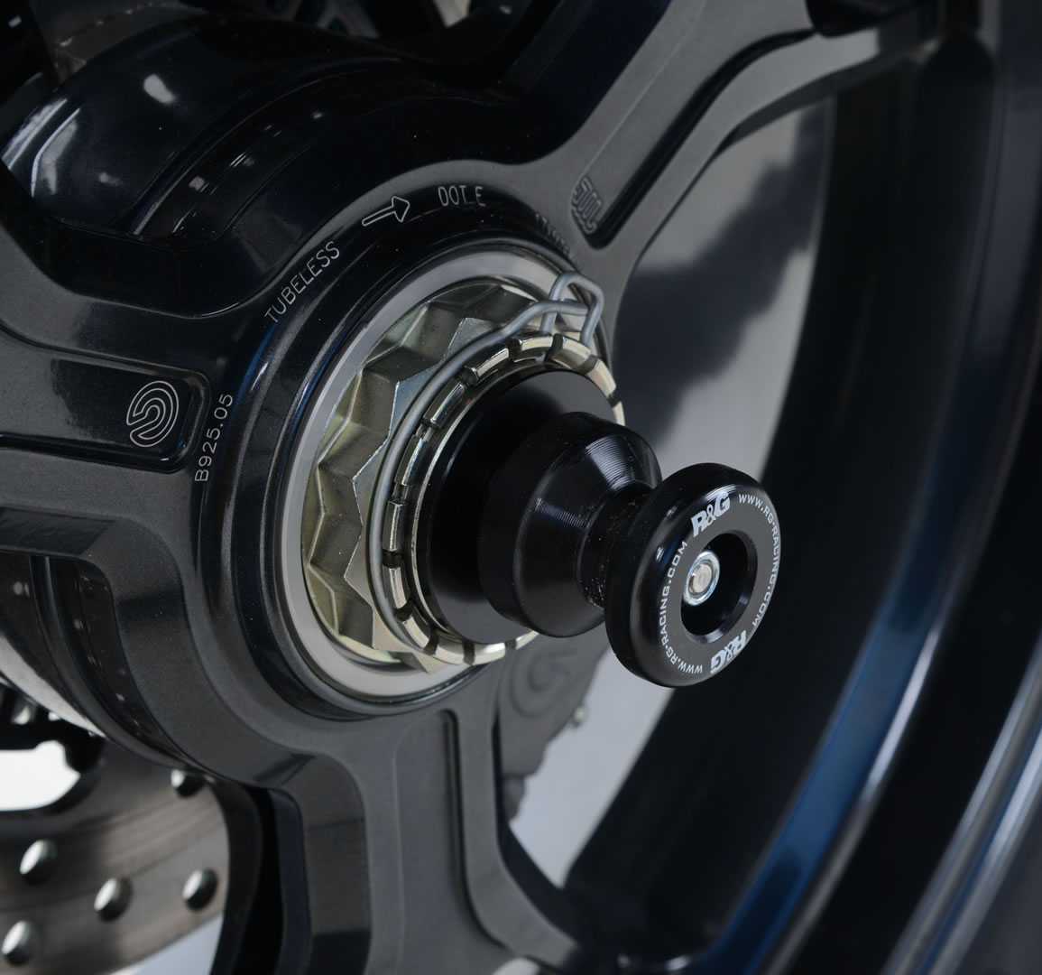 R&G Spindle Swingarm Protectors for Ducati Monster 1200 S (14-20)