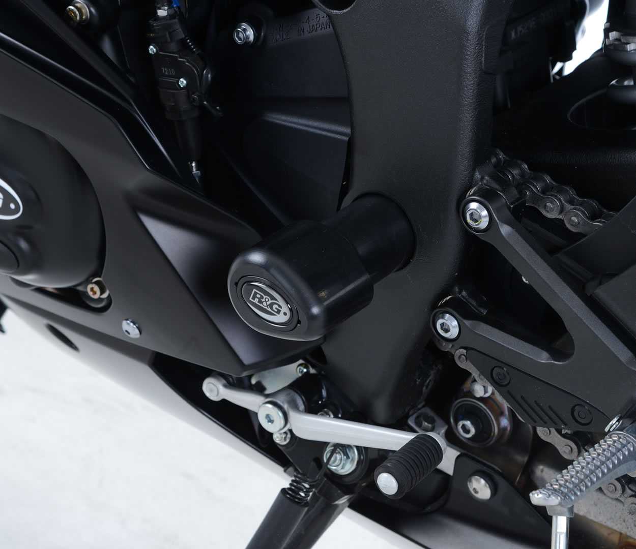 R&G Aero Frame Sliders for Yamaha R6 (06-20)