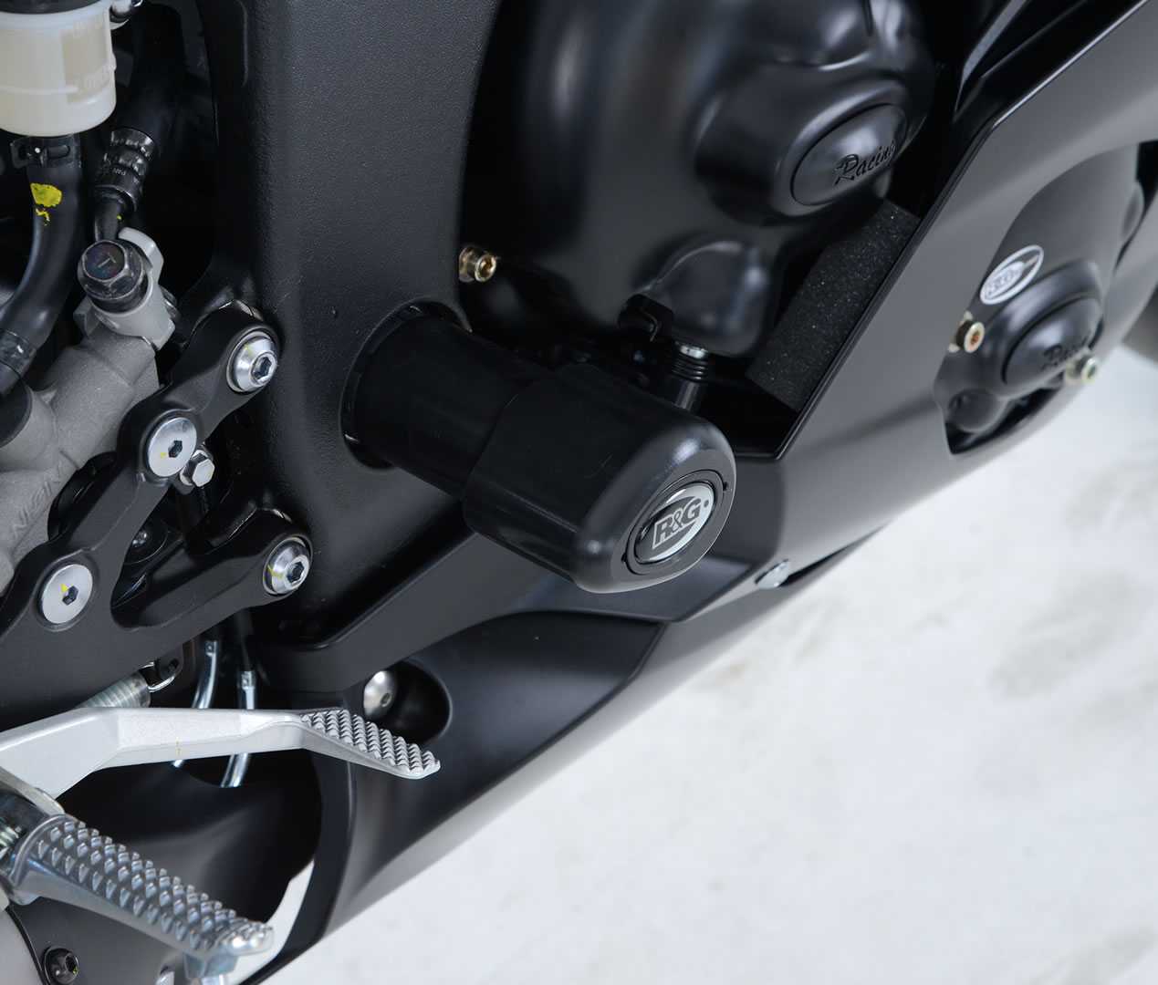 R&G Aero Frame Sliders for Yamaha R6 (06-20)