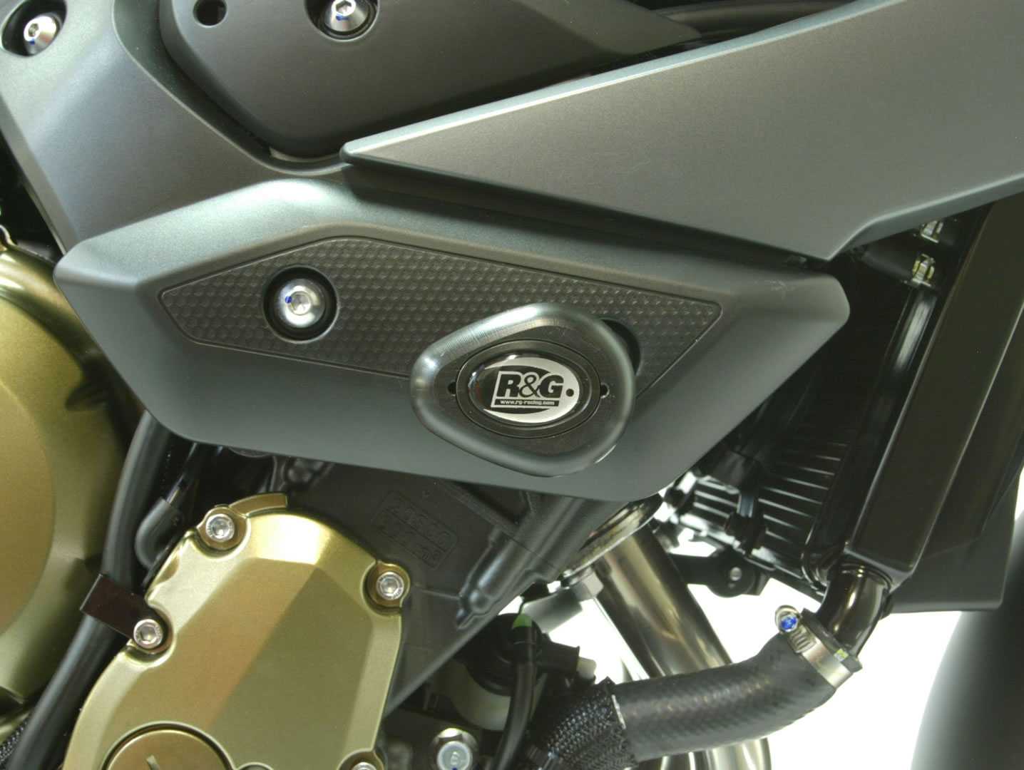 R&G Aero Frame Sliders for Yamaha XJ6 (09-16)