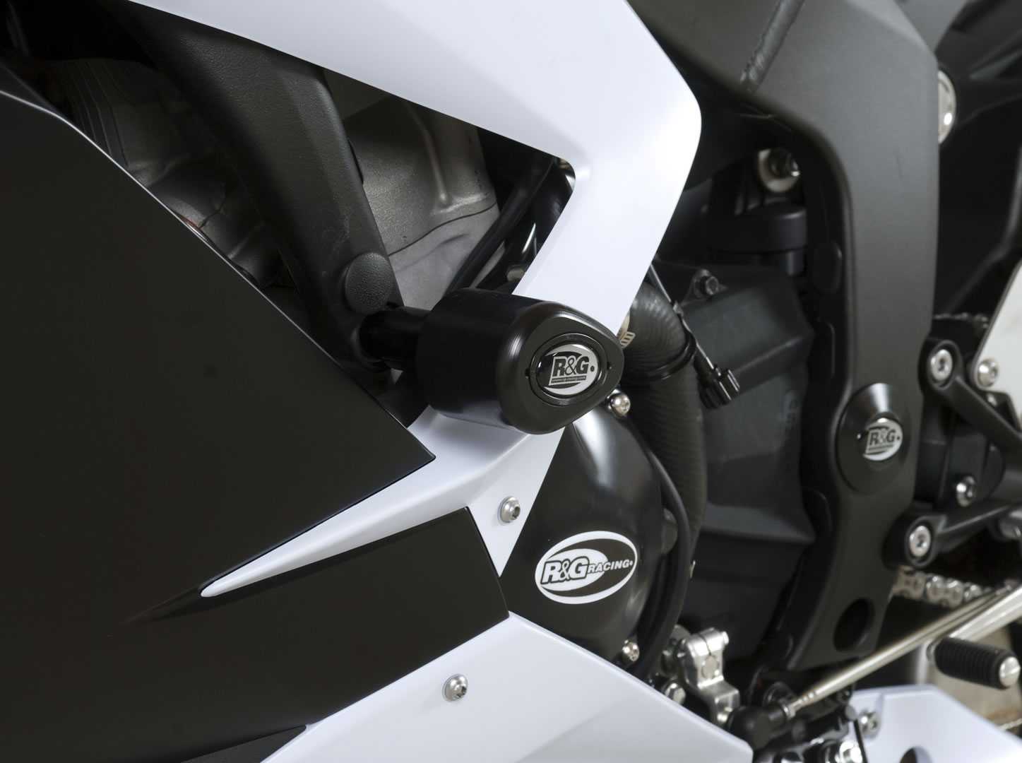 R&G Aero Frame Sliders for Kawasaki ZX6-R (13-18)