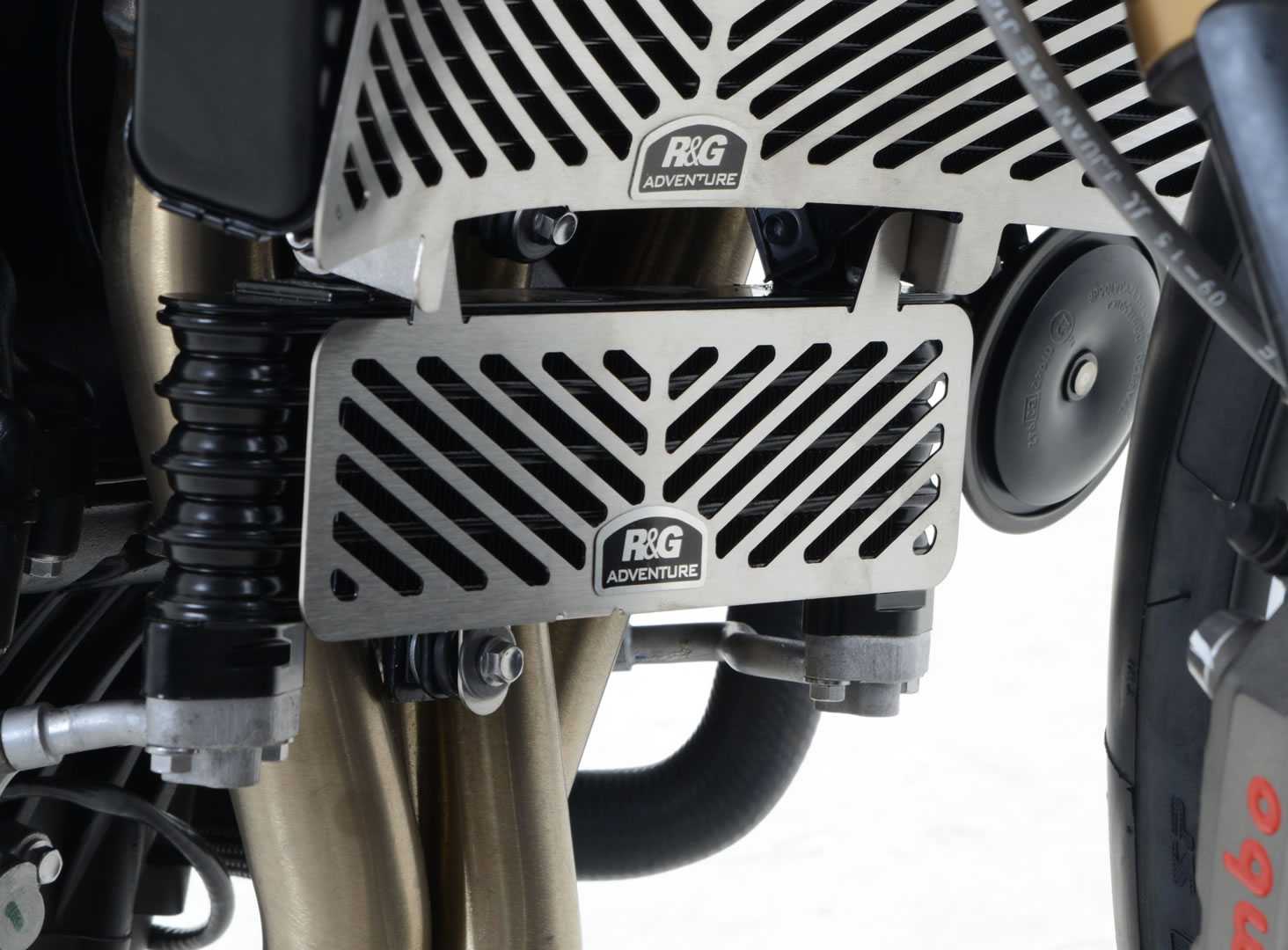 R&G Oil Cooler Guard Stainless Steel for Triumph Speed Triple 1050 S (16-18)