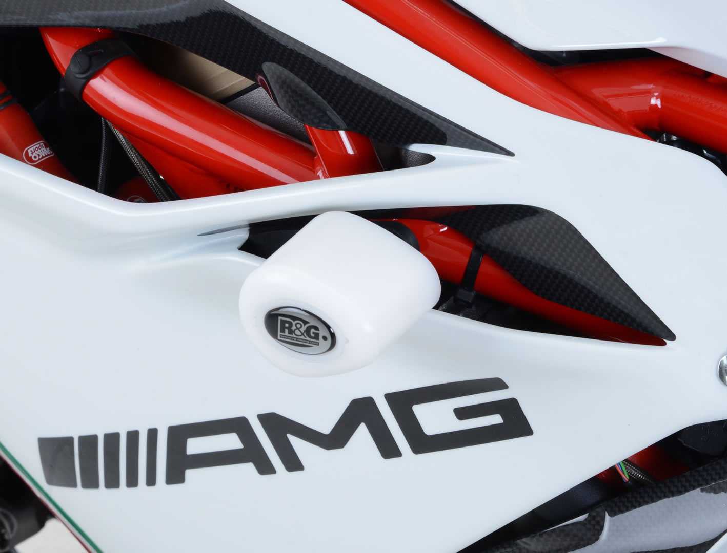 R&G Aero Frame Sliders for MV Agusta F4 1000 (15-18)